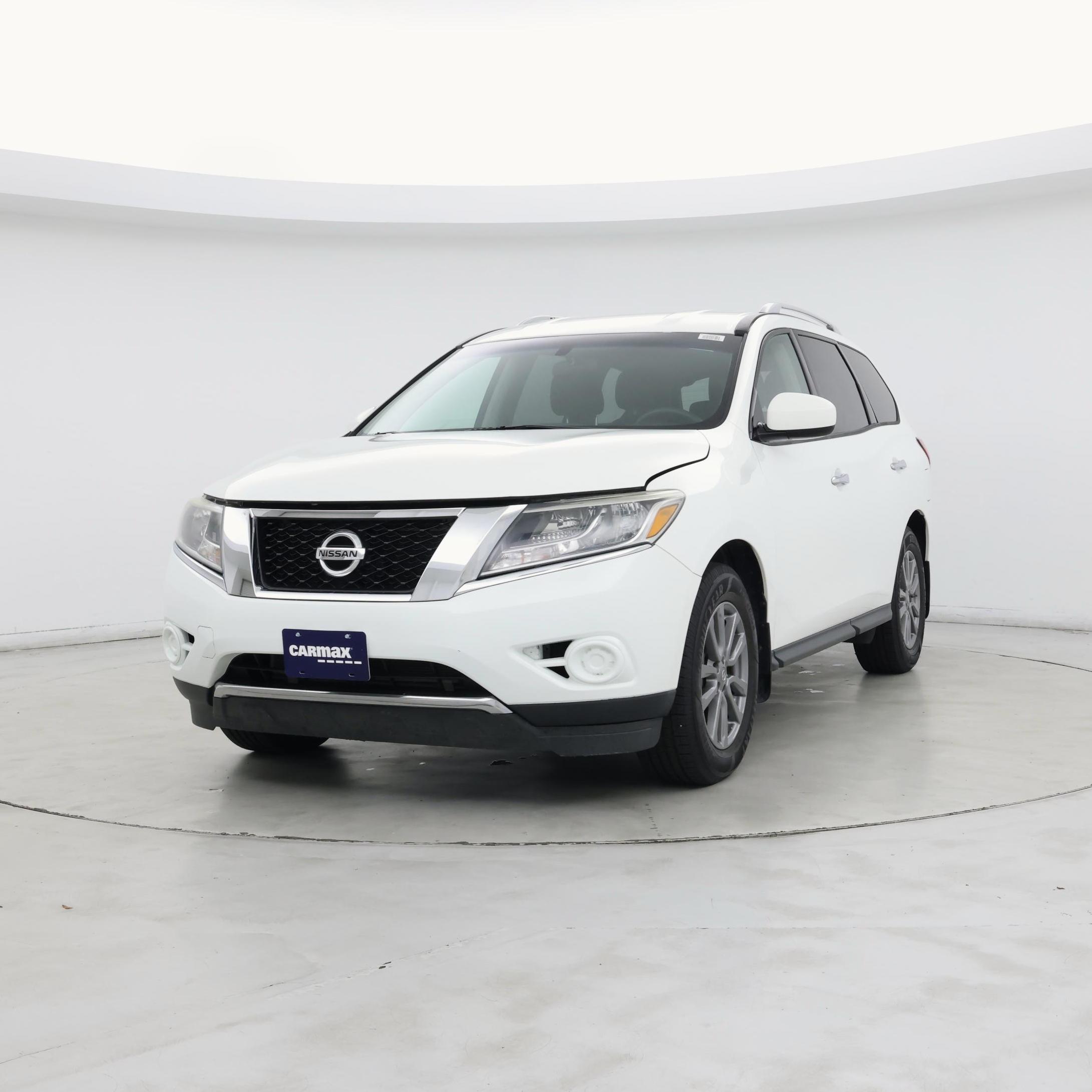 Thumbnail: 2015 Nissan Pathfinder - 4