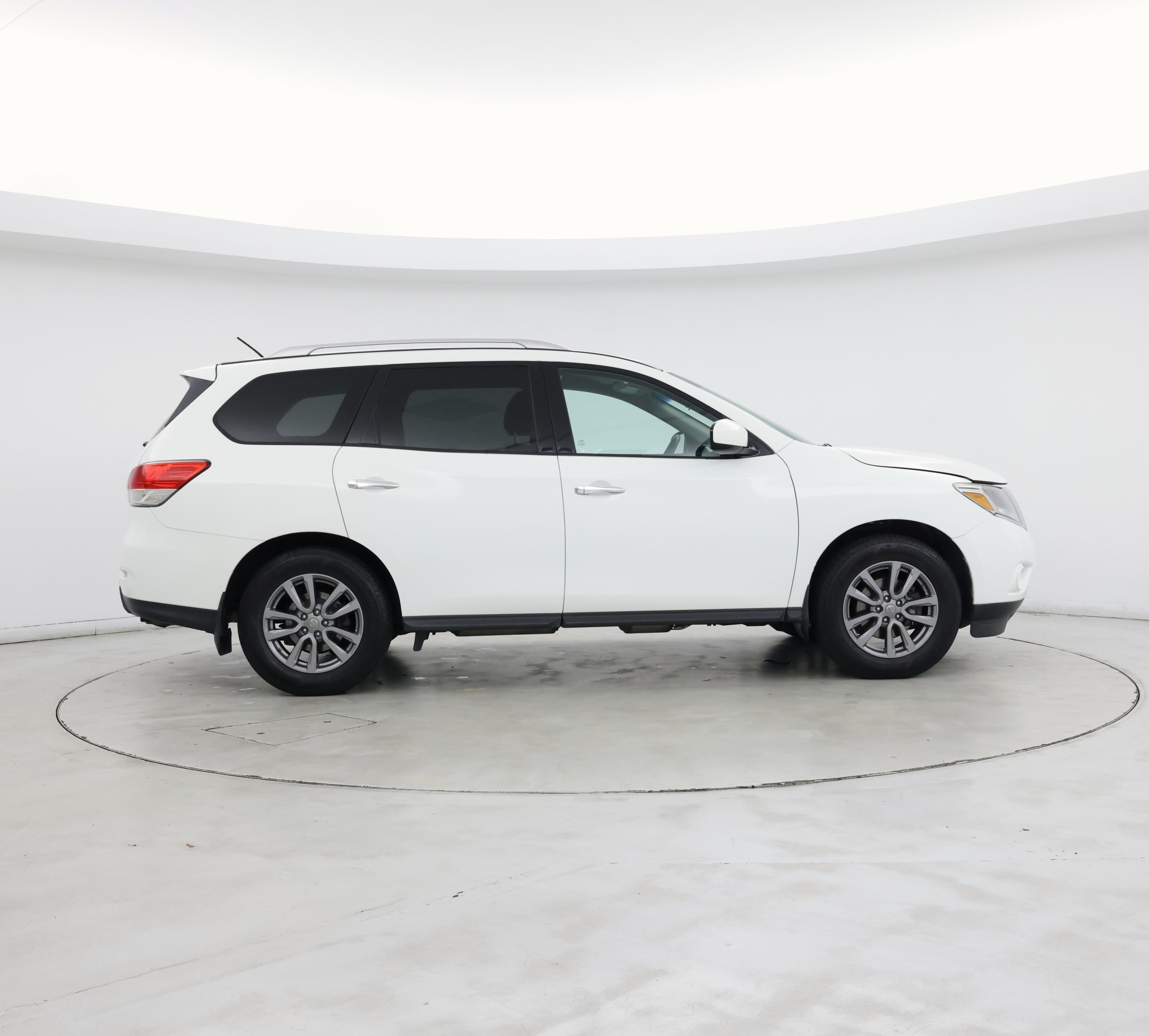 Thumbnail: 2015 Nissan Pathfinder - 7