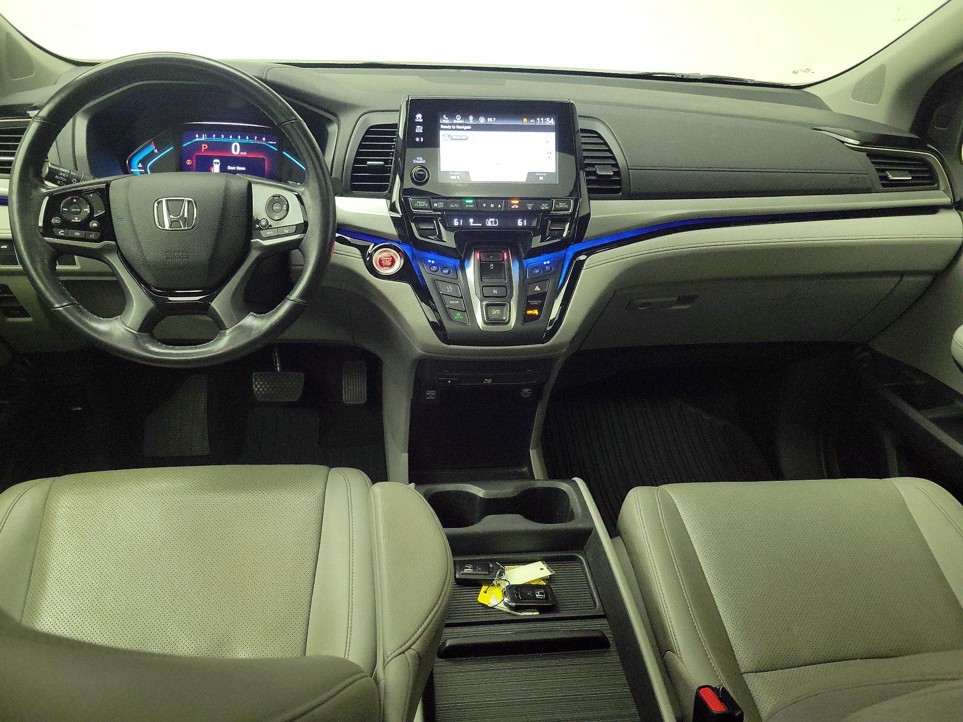 Thumbnail: 2018 Honda Odyssey - 9