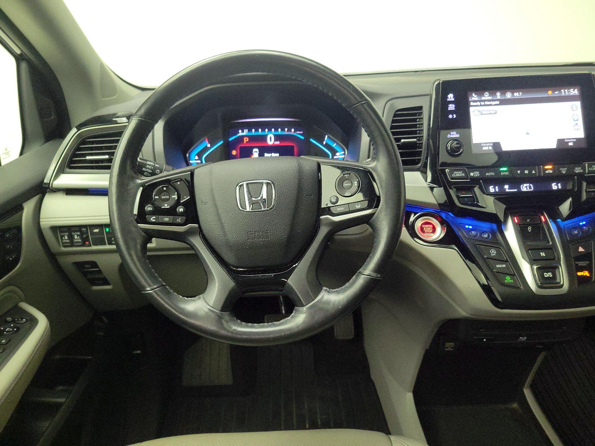 Thumbnail: 2018 Honda Odyssey - 10