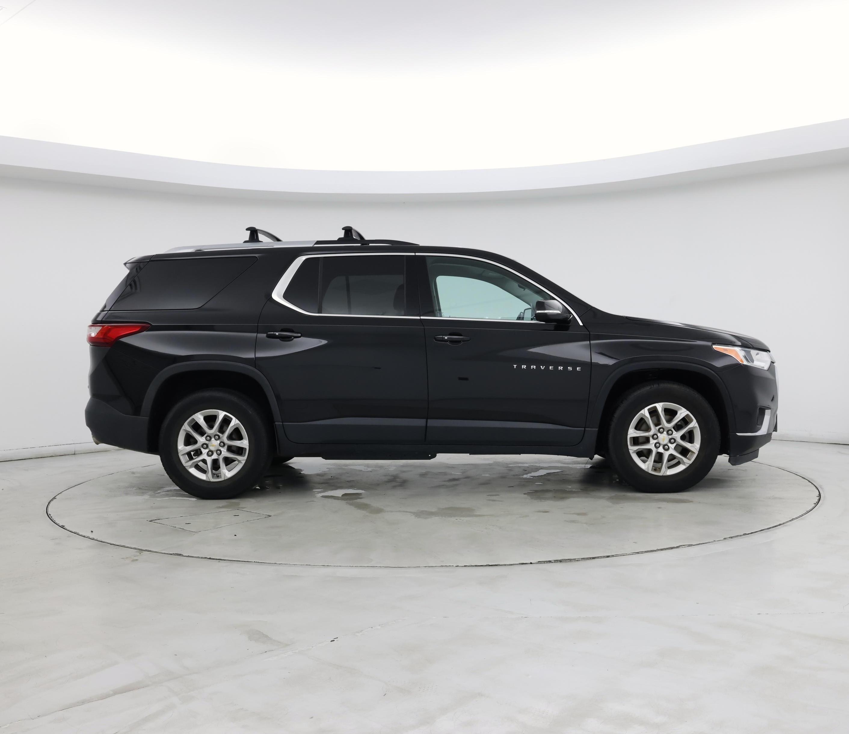 Thumbnail: 2018 Chevrolet Traverse - 7