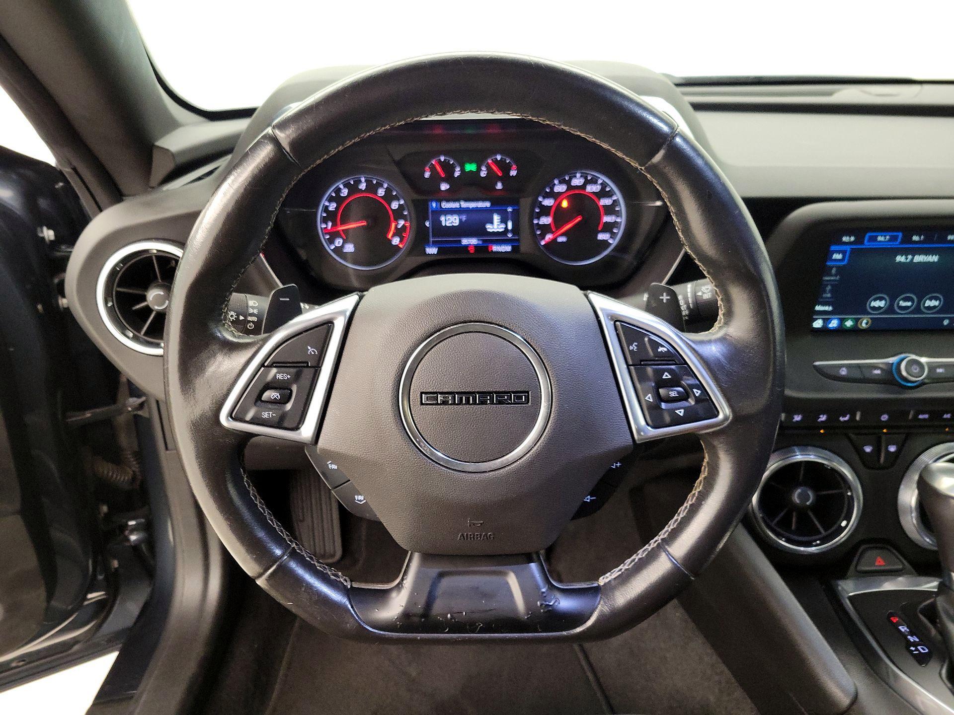 Thumbnail: 2019 Chevrolet Camaro - 10