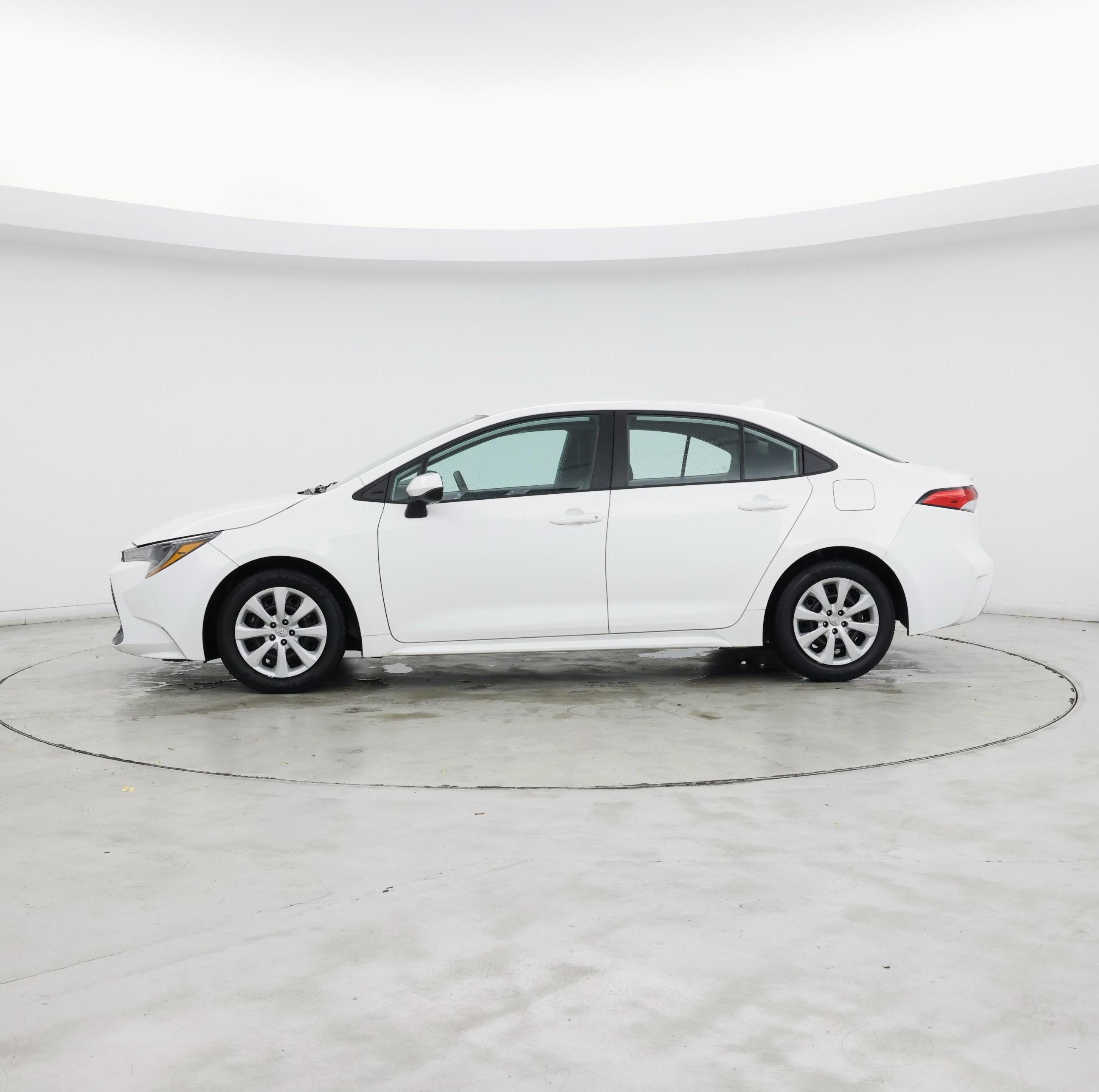 Thumbnail: 2021 Toyota Corolla - 3