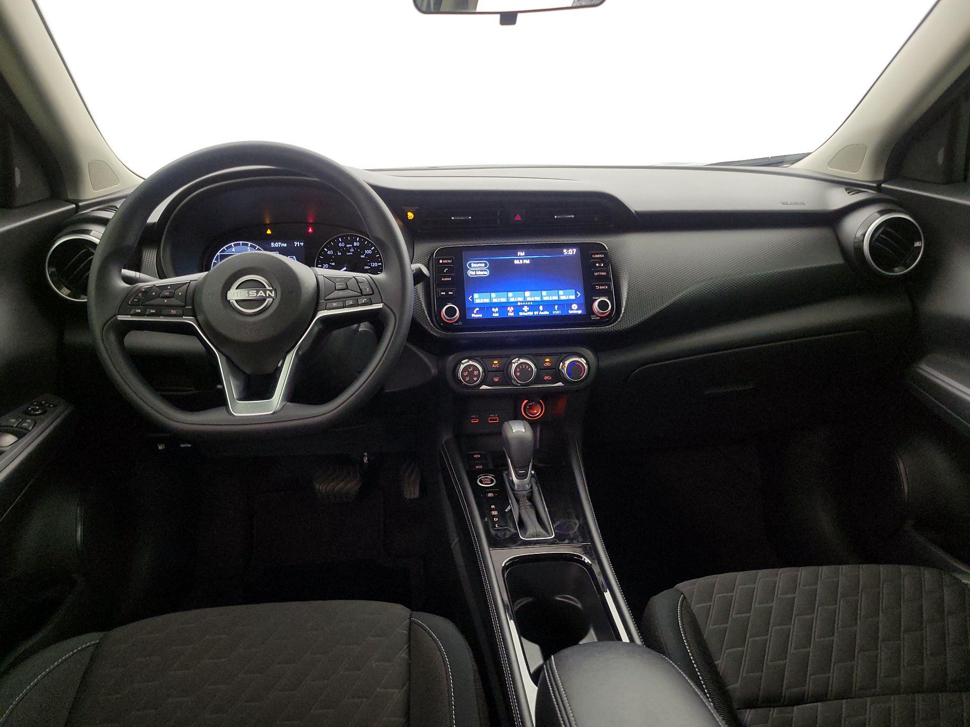 Thumbnail: 2024 Nissan Kicks - 9
