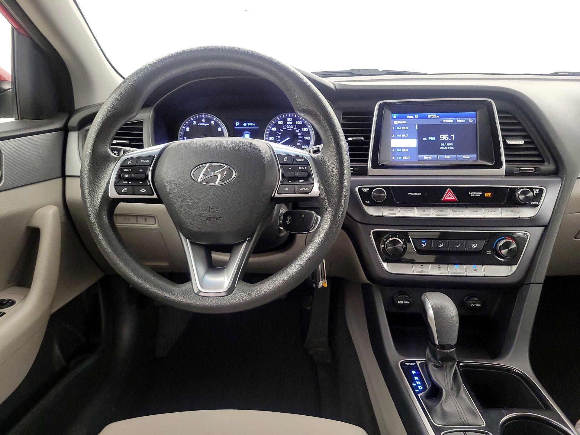 Thumbnail: 2018 Hyundai Sonata - 10