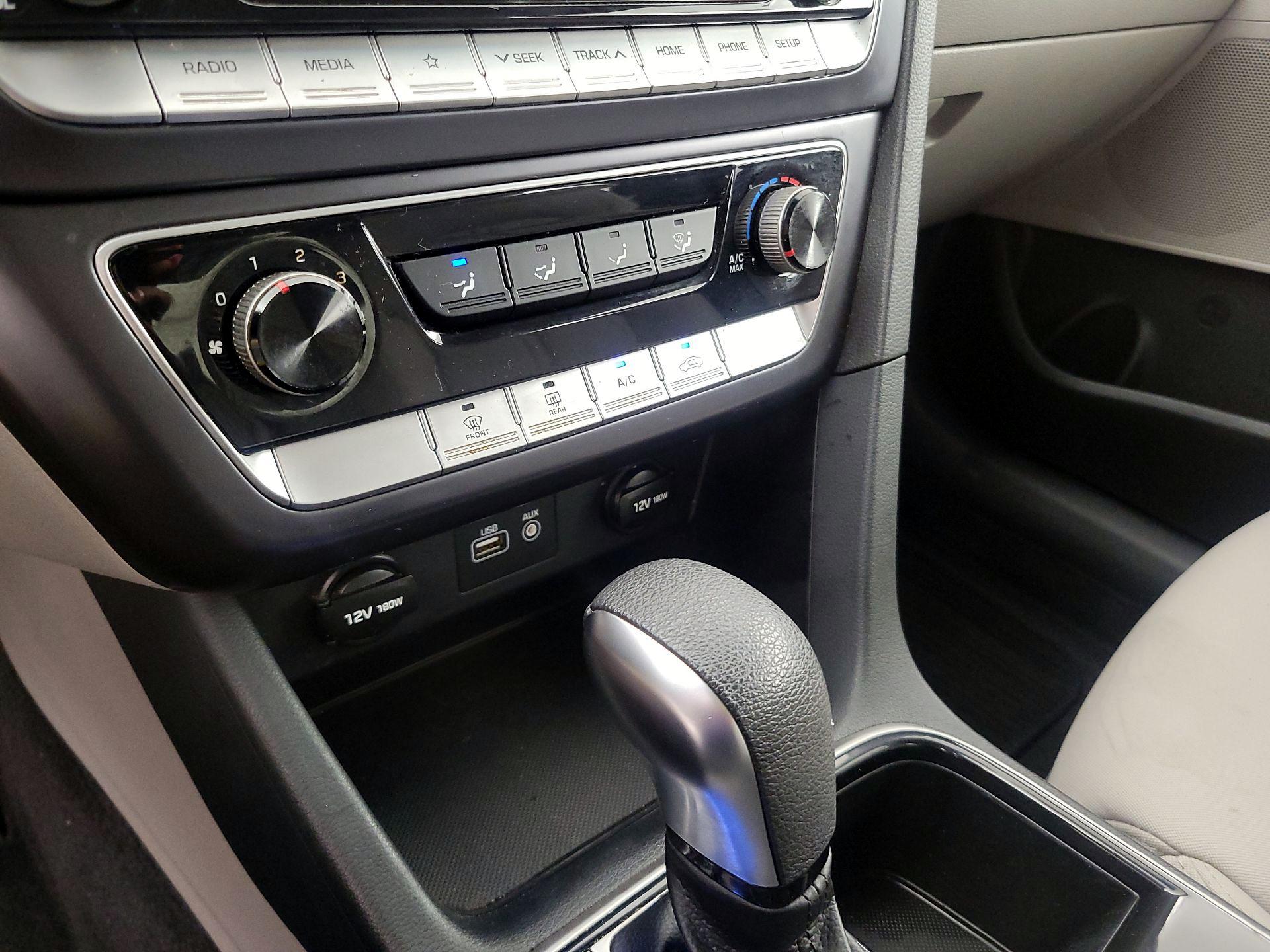 Thumbnail: 2018 Hyundai Sonata - 16