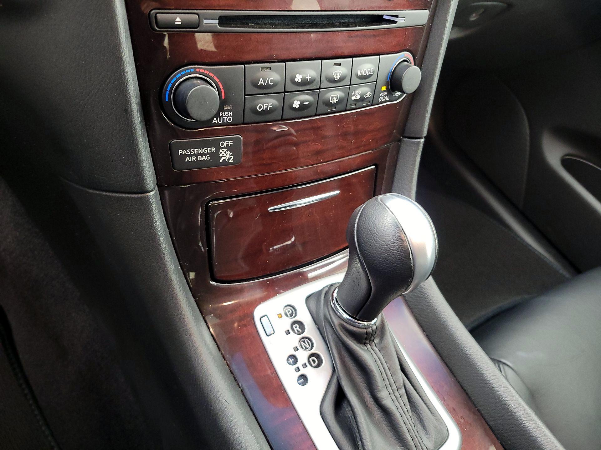 Thumbnail: 2014 INFINITI QX50 - 17