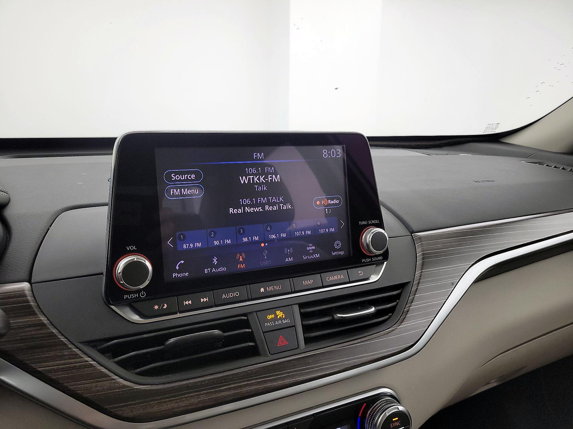 Thumbnail: 2019 Nissan Altima - 16