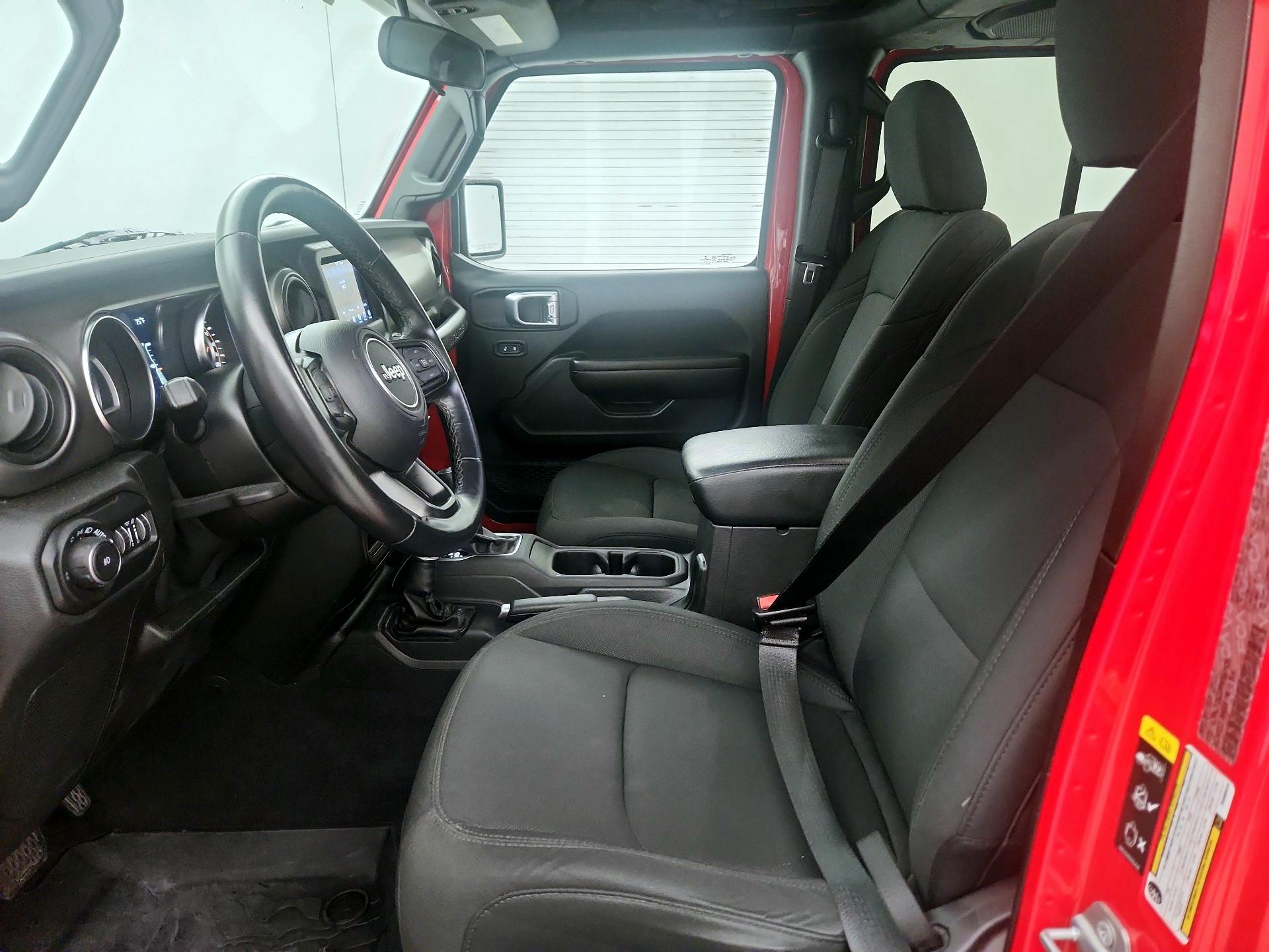 Thumbnail: 2021 Jeep Wrangler - 11
