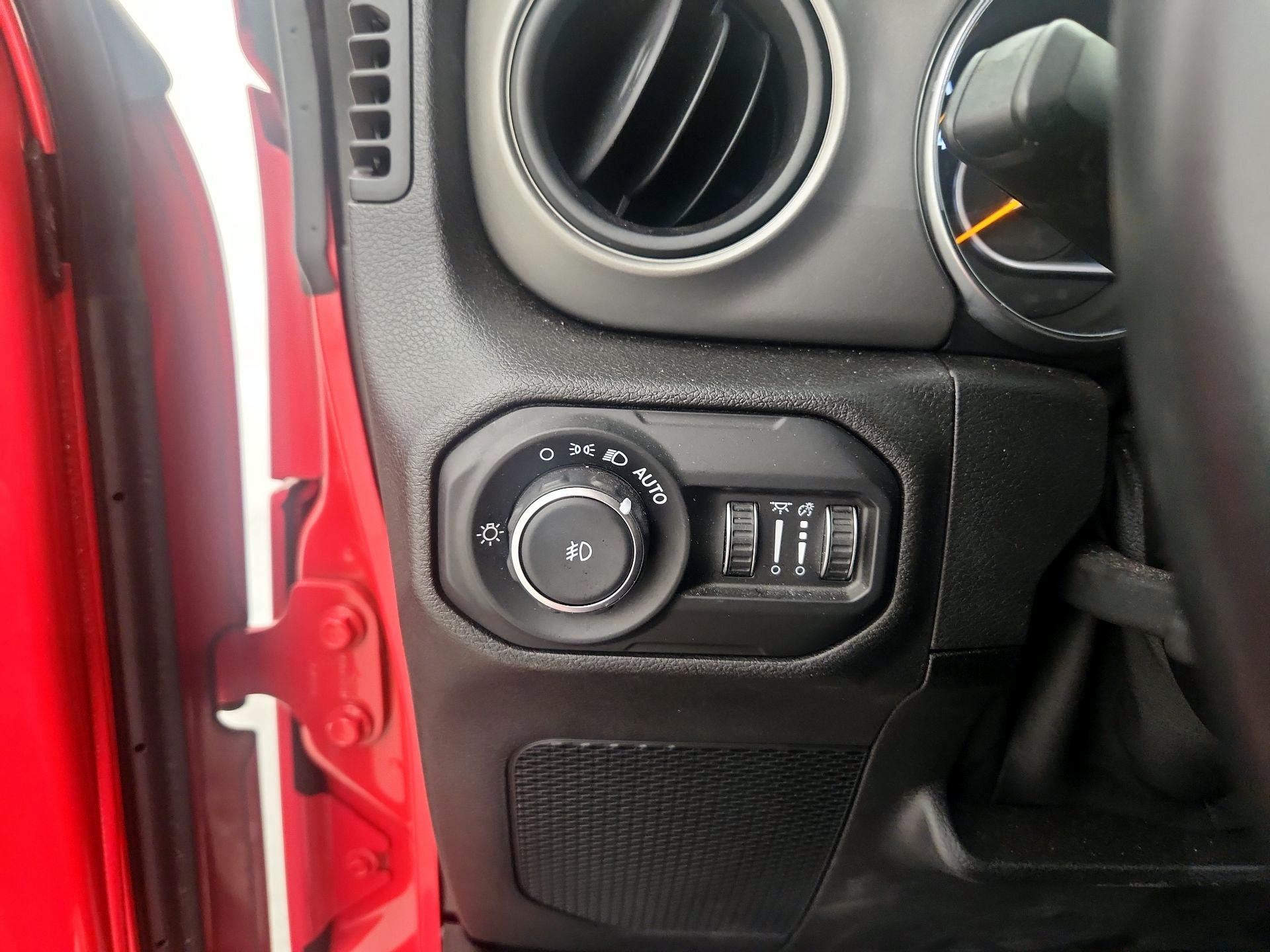 Thumbnail: 2021 Jeep Wrangler - 13
