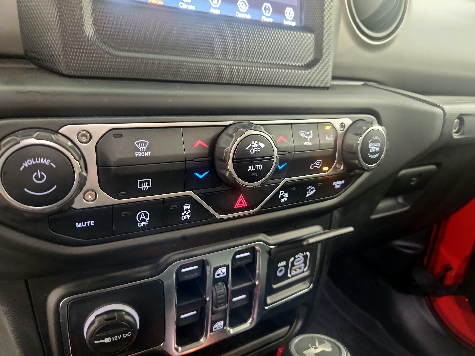 Thumbnail: 2021 Jeep Wrangler - 16