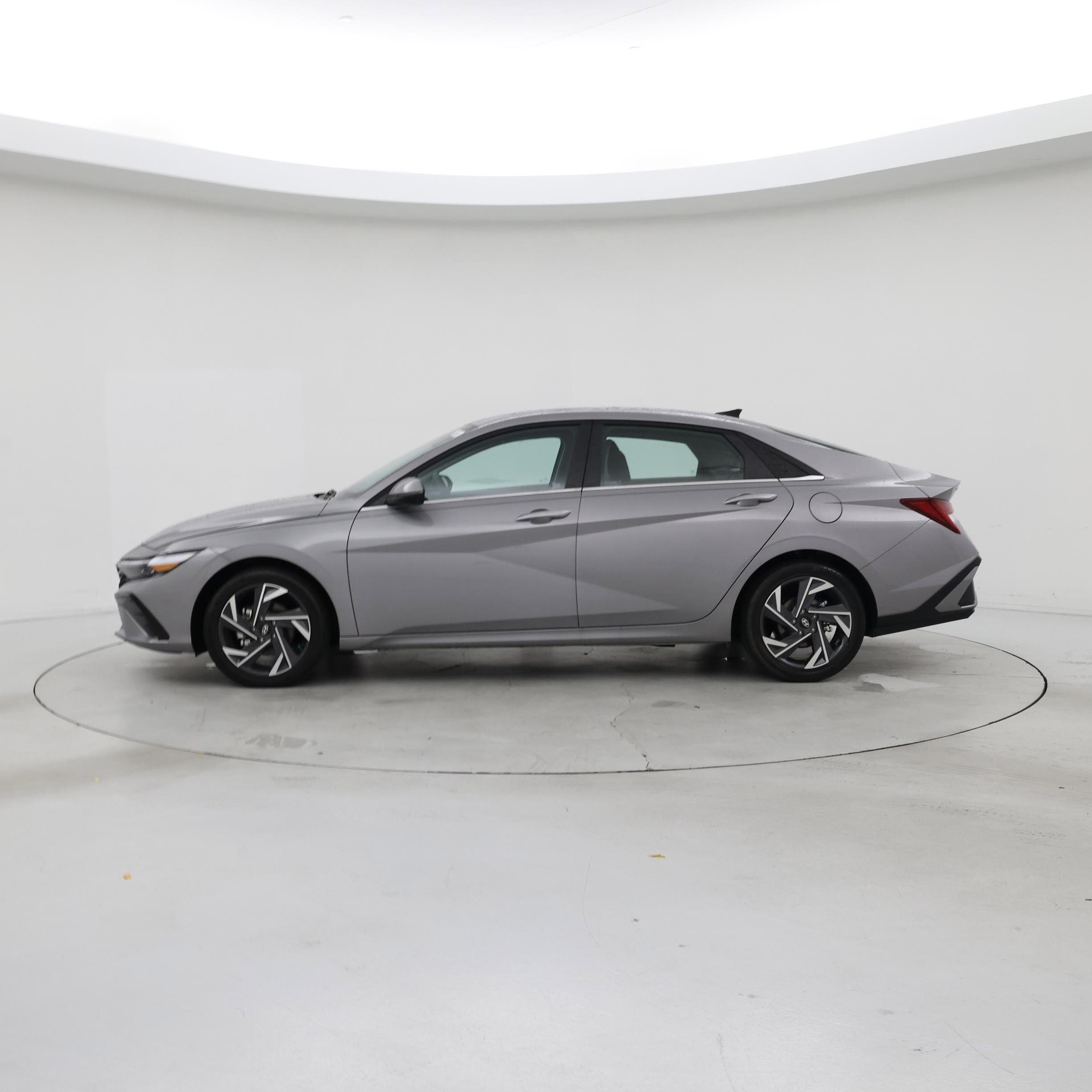 Thumbnail: 2025 Hyundai Elantra - 3