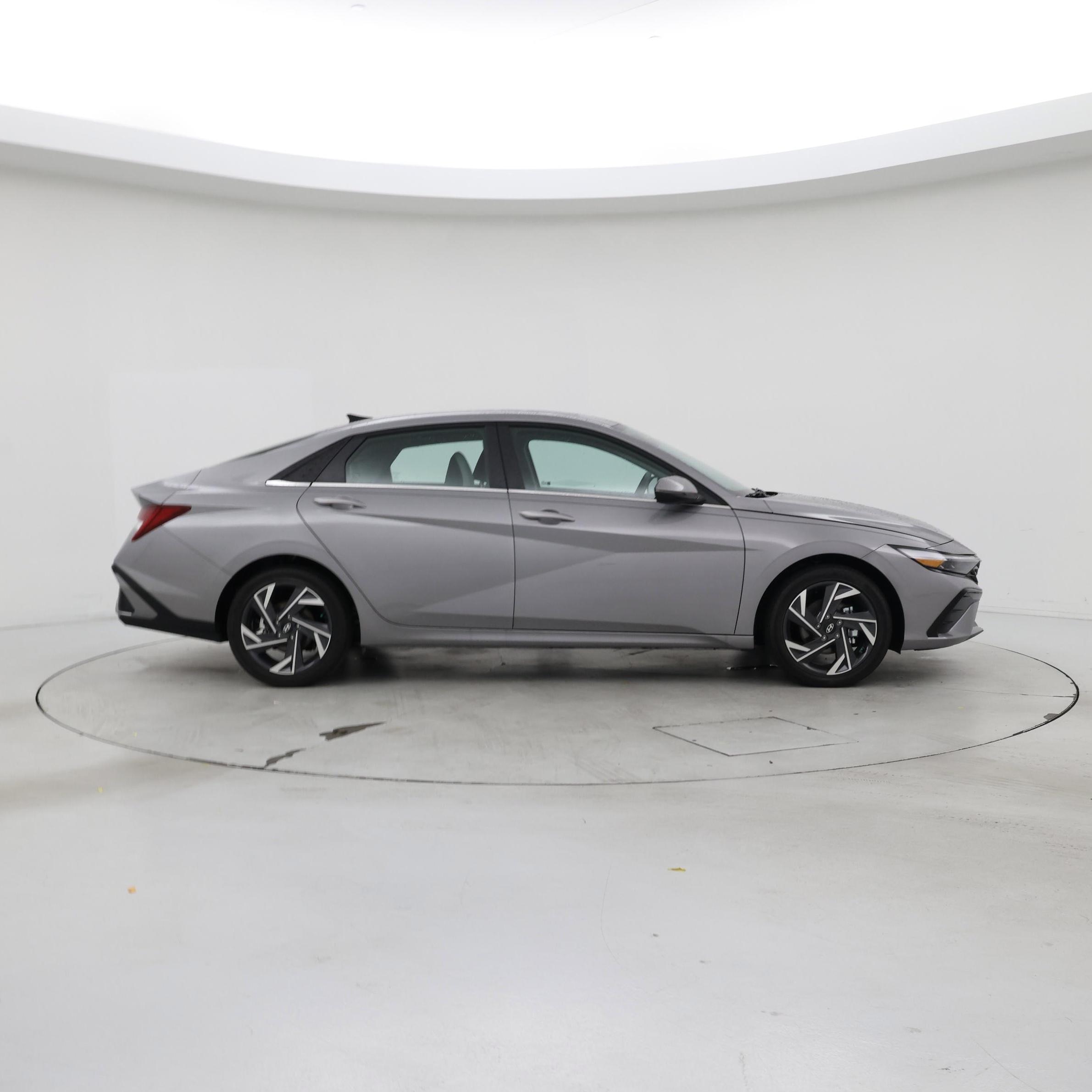 Thumbnail: 2025 Hyundai Elantra - 7