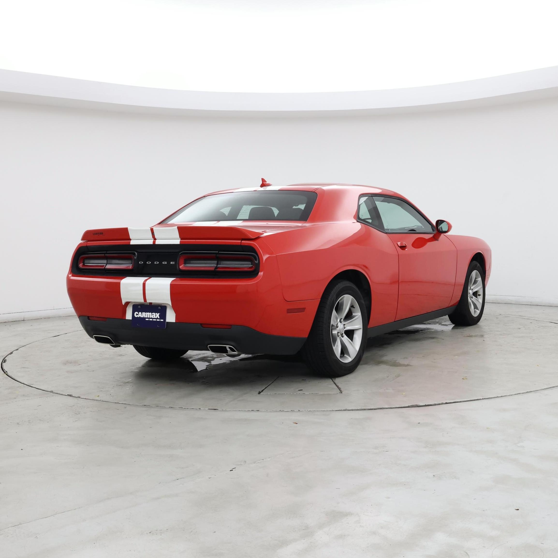 Thumbnail: 2021 Dodge Challenger - 8
