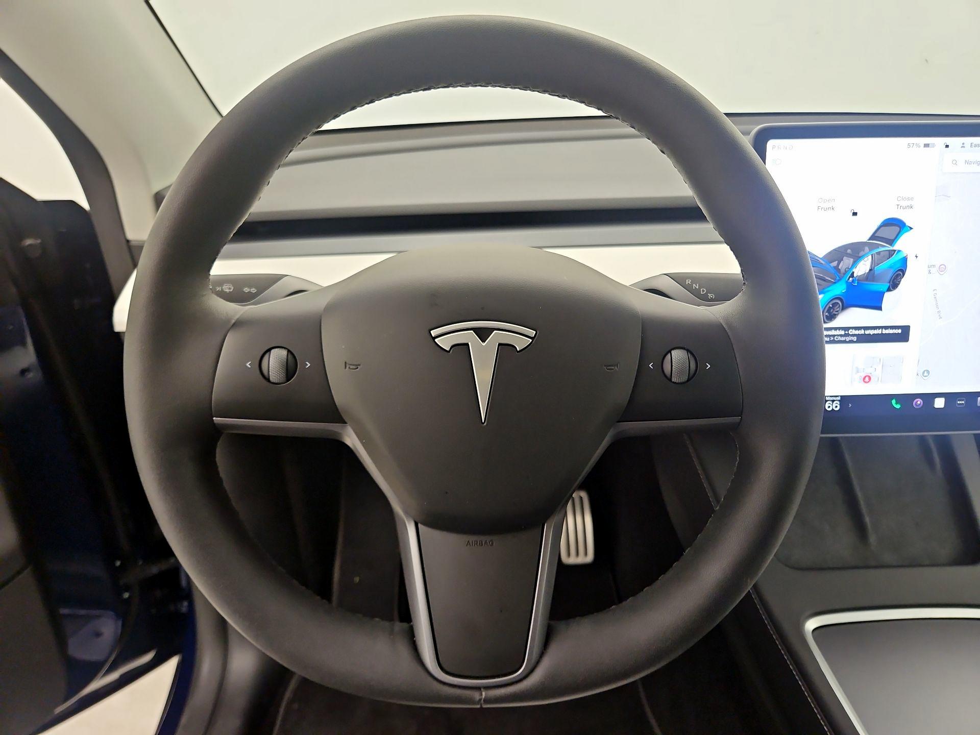 Thumbnail: 2025 Tesla Model Y - 10
