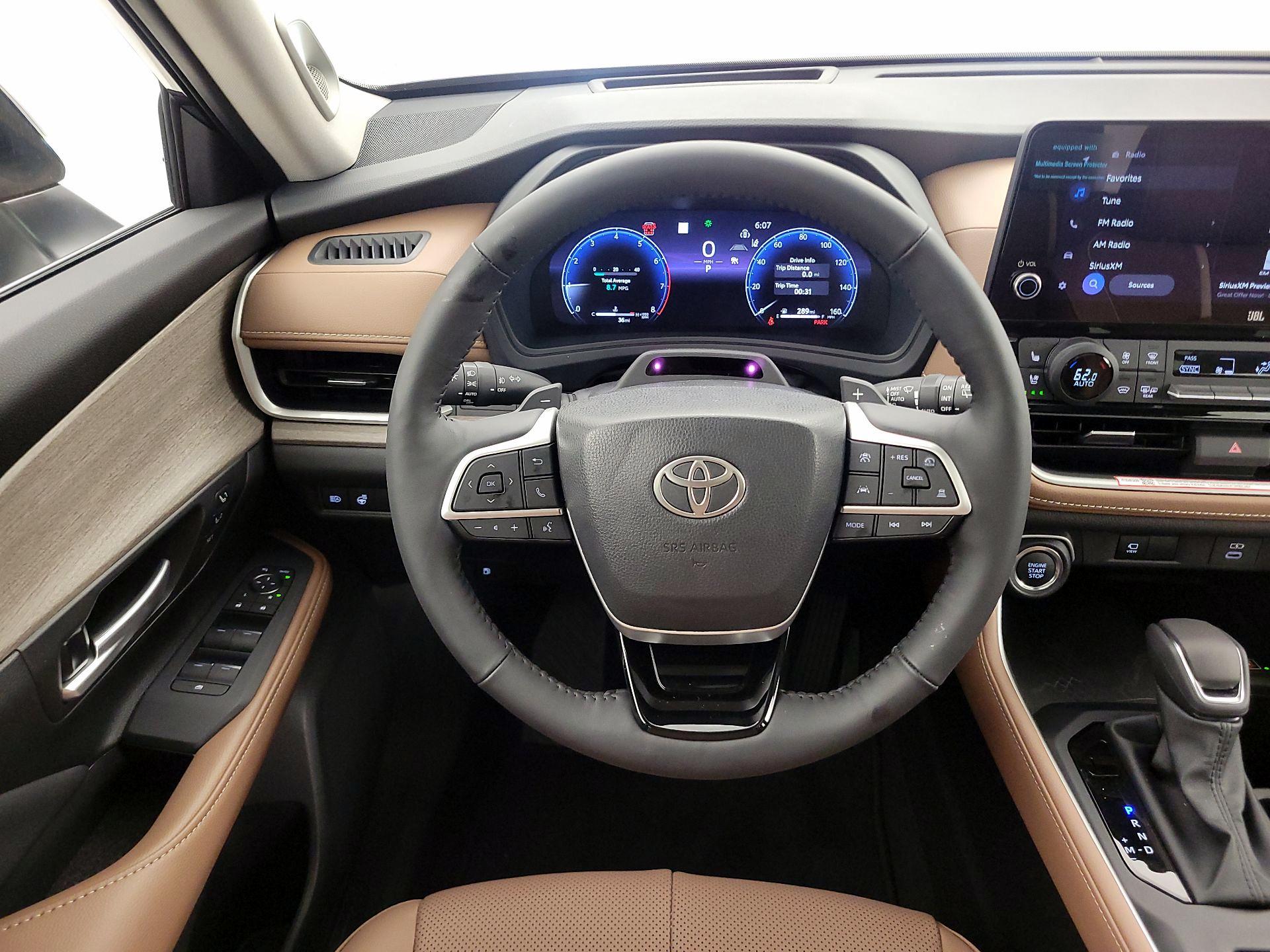 Thumbnail: 2025 Toyota Grand Highlander - 10