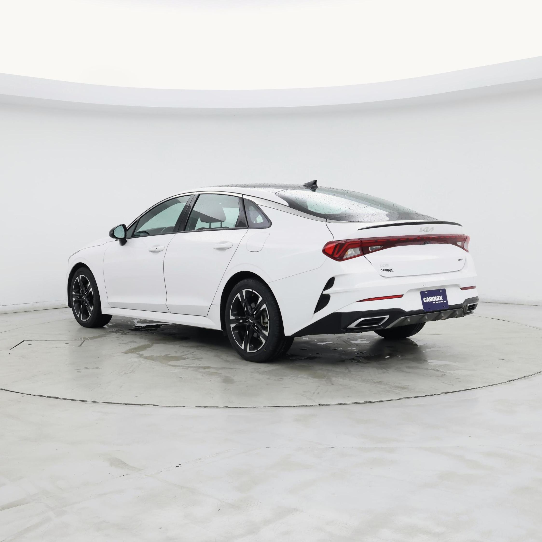 Thumbnail: 2023 Kia K5 - 2