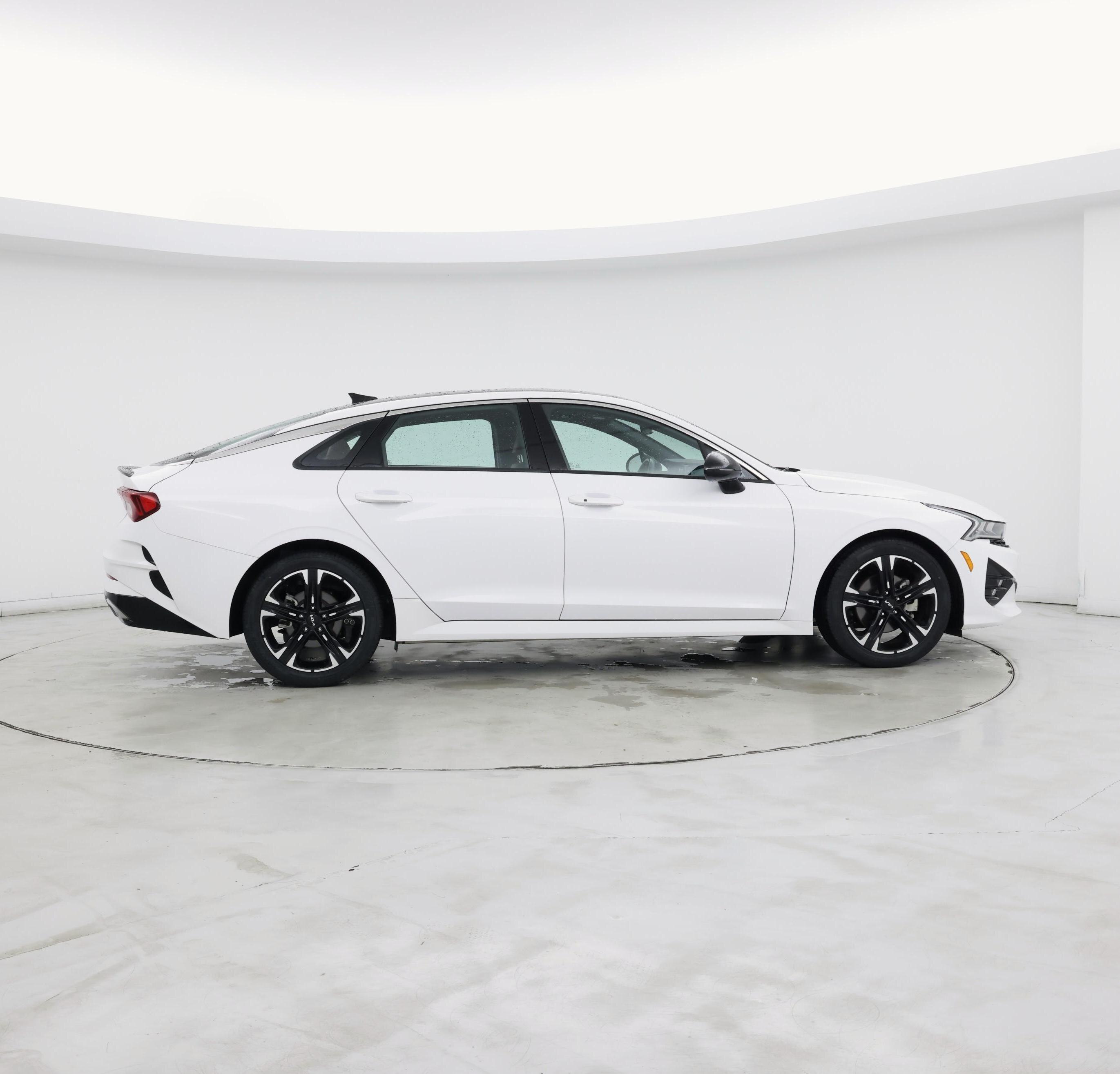 Thumbnail: 2023 Kia K5 - 7