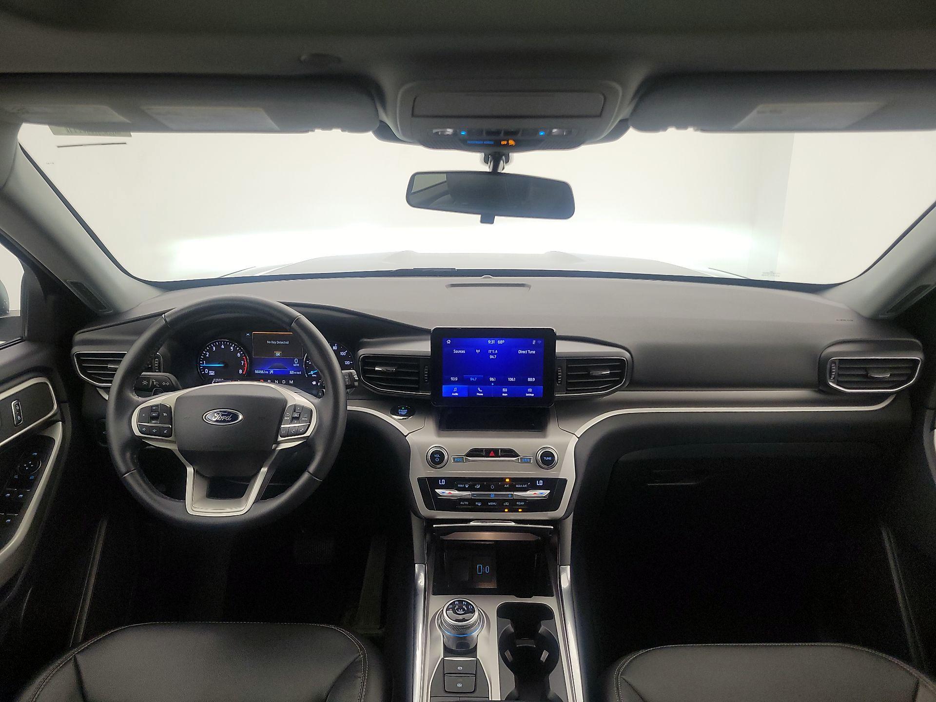 Thumbnail: 2020 Ford Explorer - 9