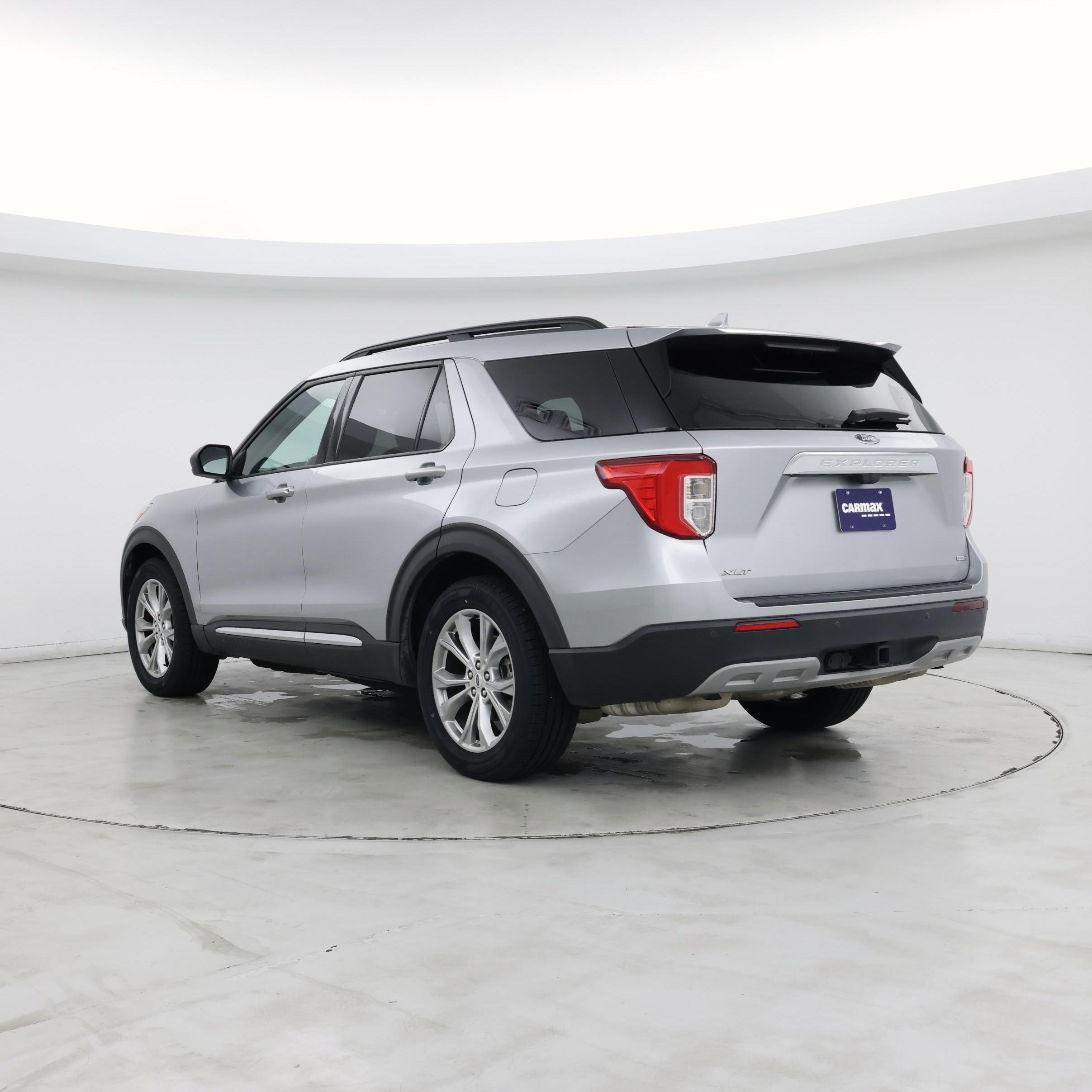 Thumbnail: 2020 Ford Explorer - 2