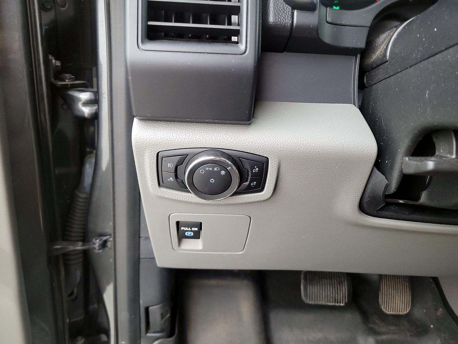 Thumbnail: 2020 Ford F-150 - 13