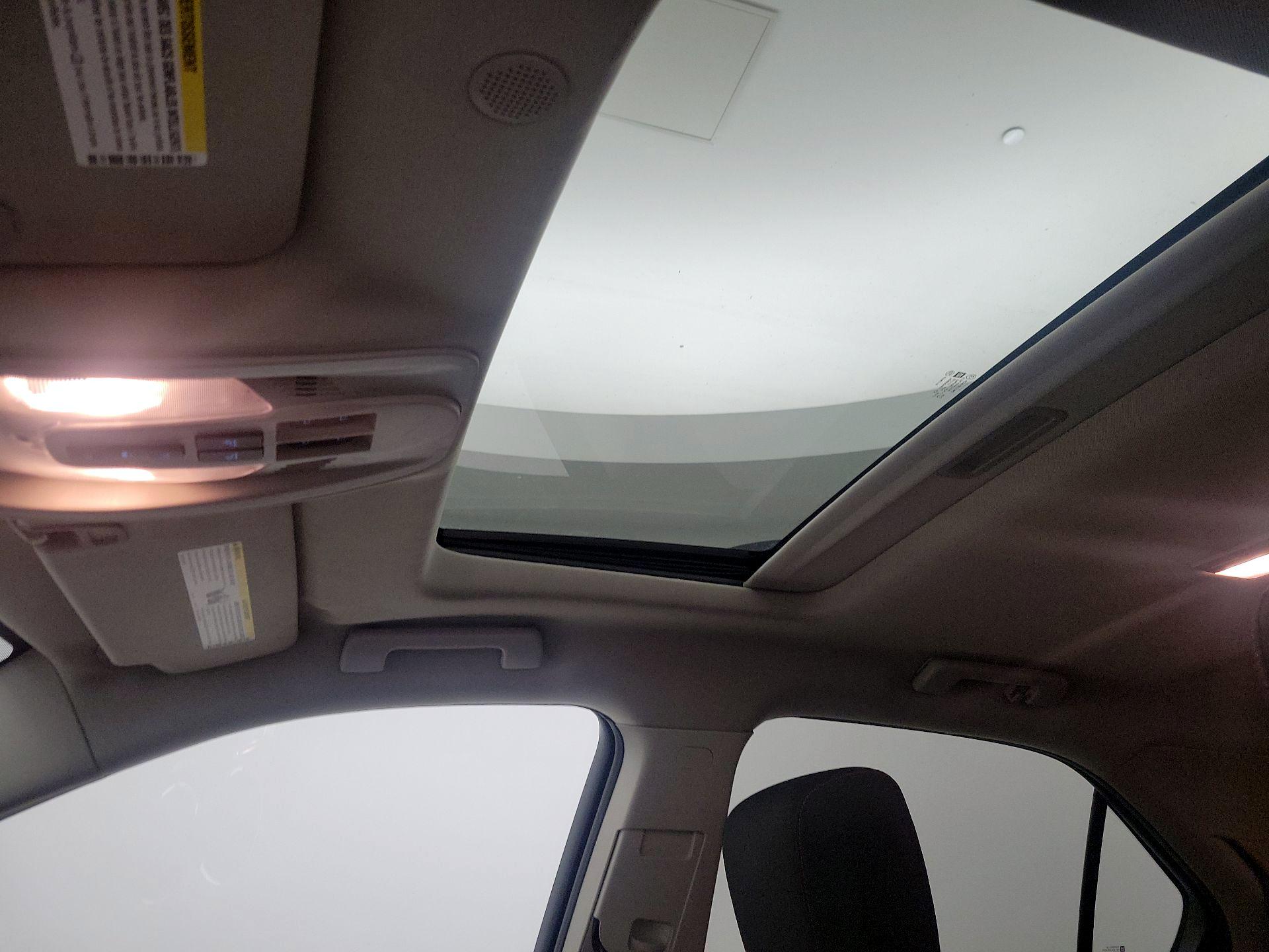 Thumbnail: 2014 Chevrolet Equinox - 19