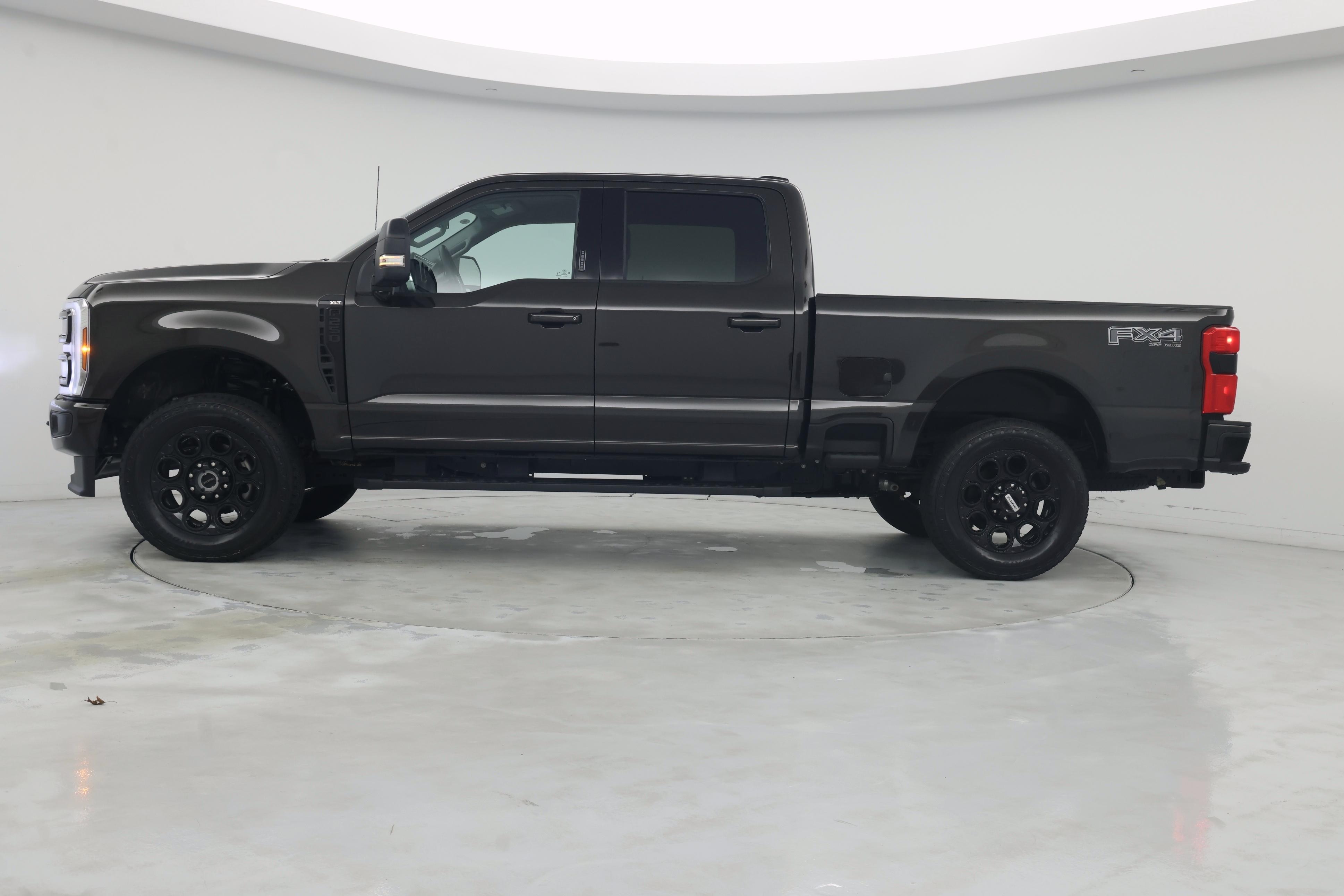 Thumbnail: 2024 Ford F-250 - 3
