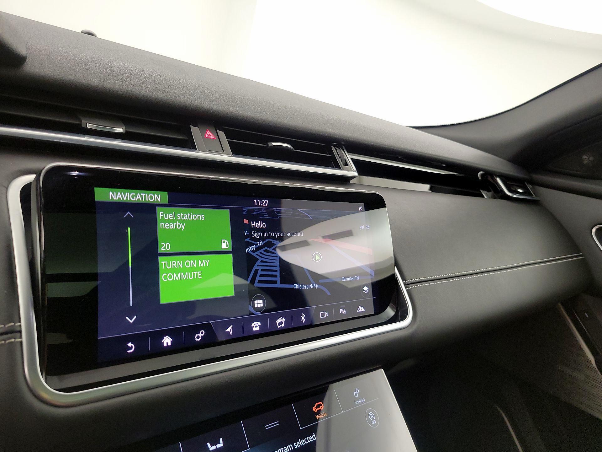 Thumbnail: 2018 Land Rover Range Rover Velar - 14