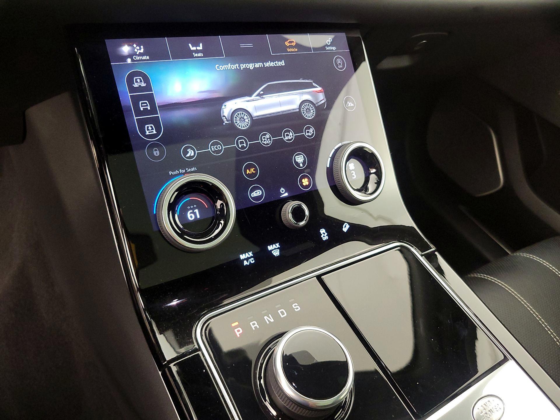 Thumbnail: 2018 Land Rover Range Rover Velar - 17
