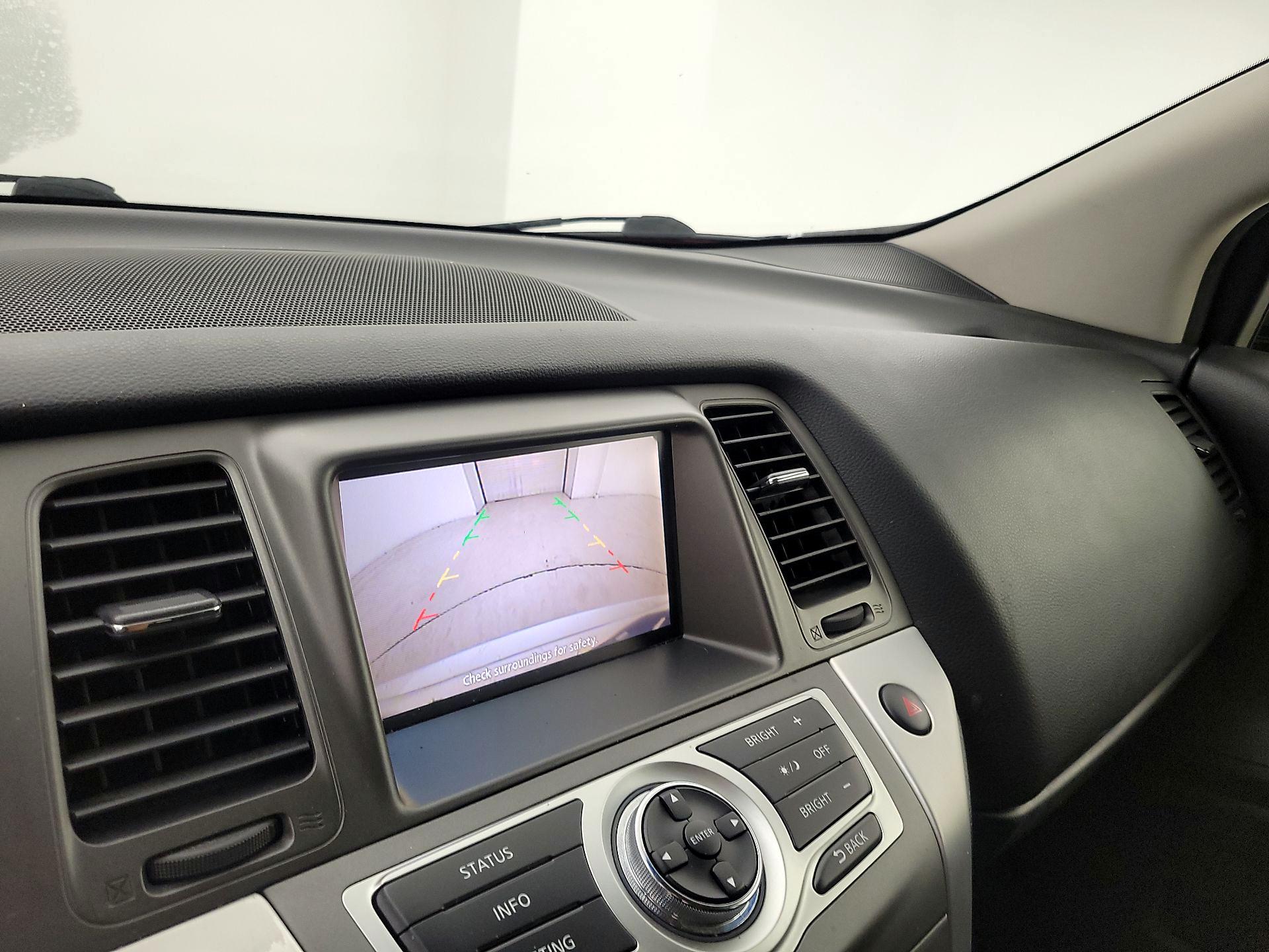 Thumbnail: 2014 Nissan Murano - 14