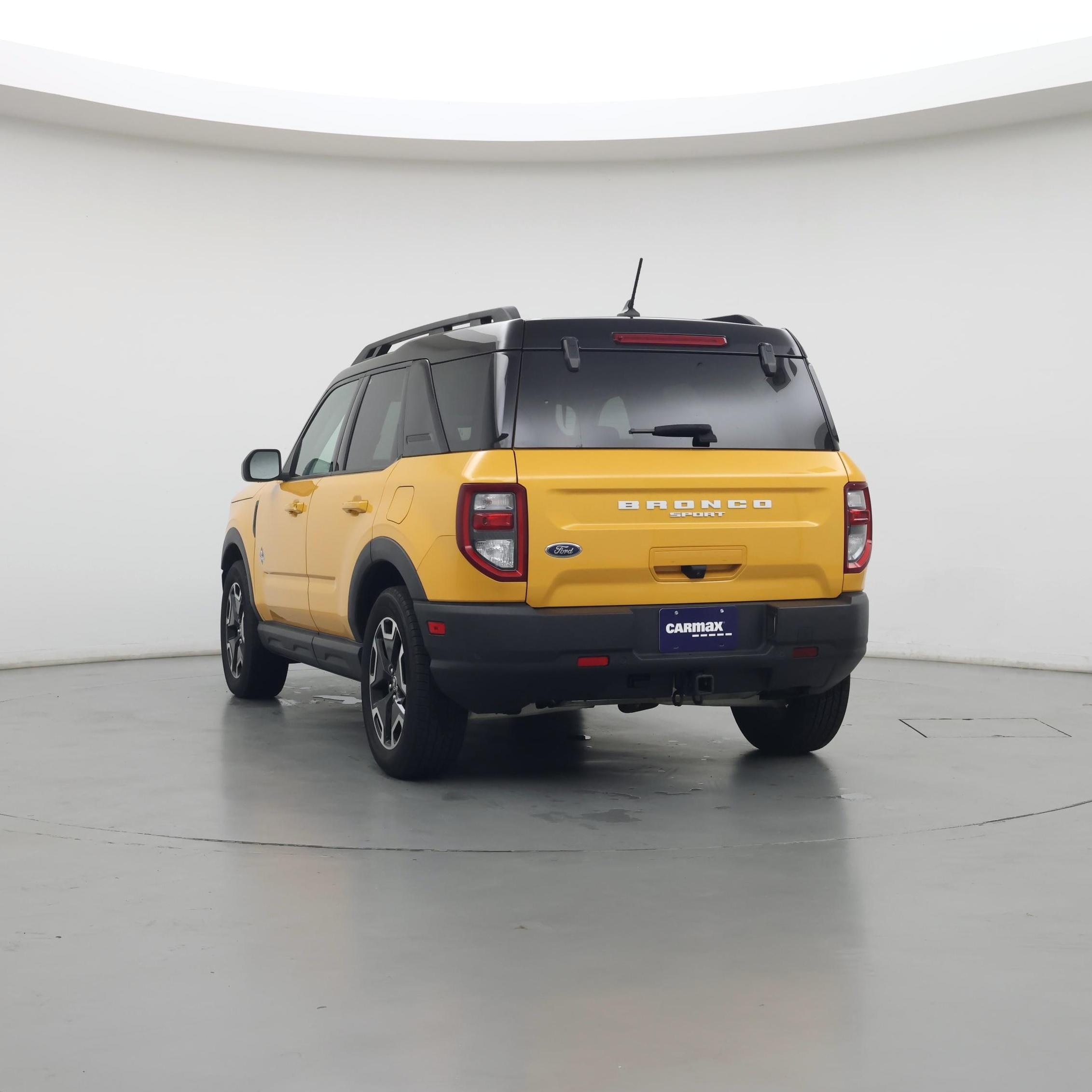 Thumbnail: 2022 Ford Bronco Sport - 4