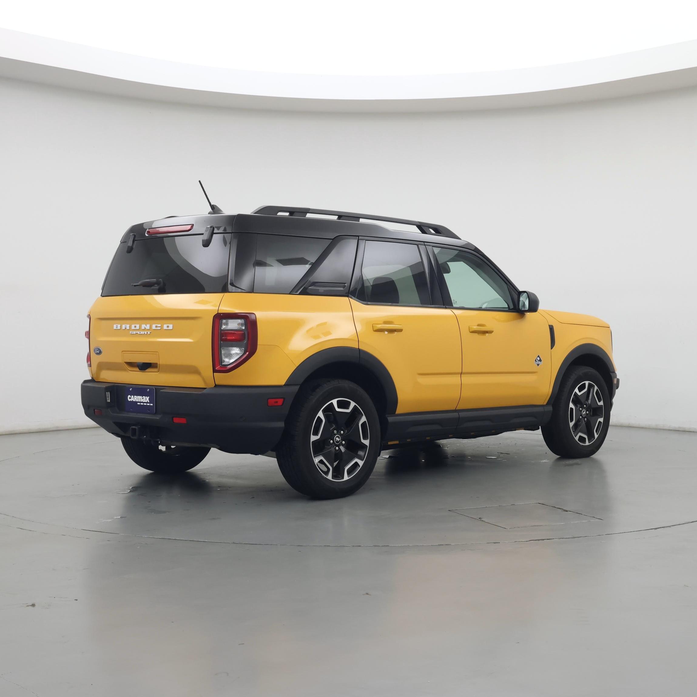 Thumbnail: 2022 Ford Bronco Sport - 7