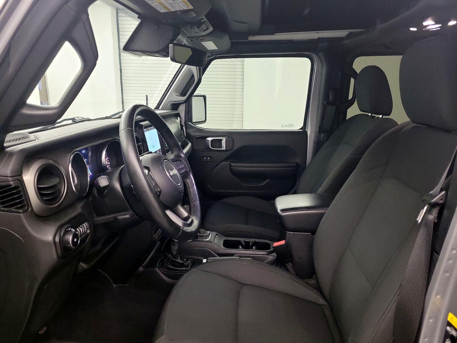 Thumbnail: 2021 Jeep Wrangler - 9