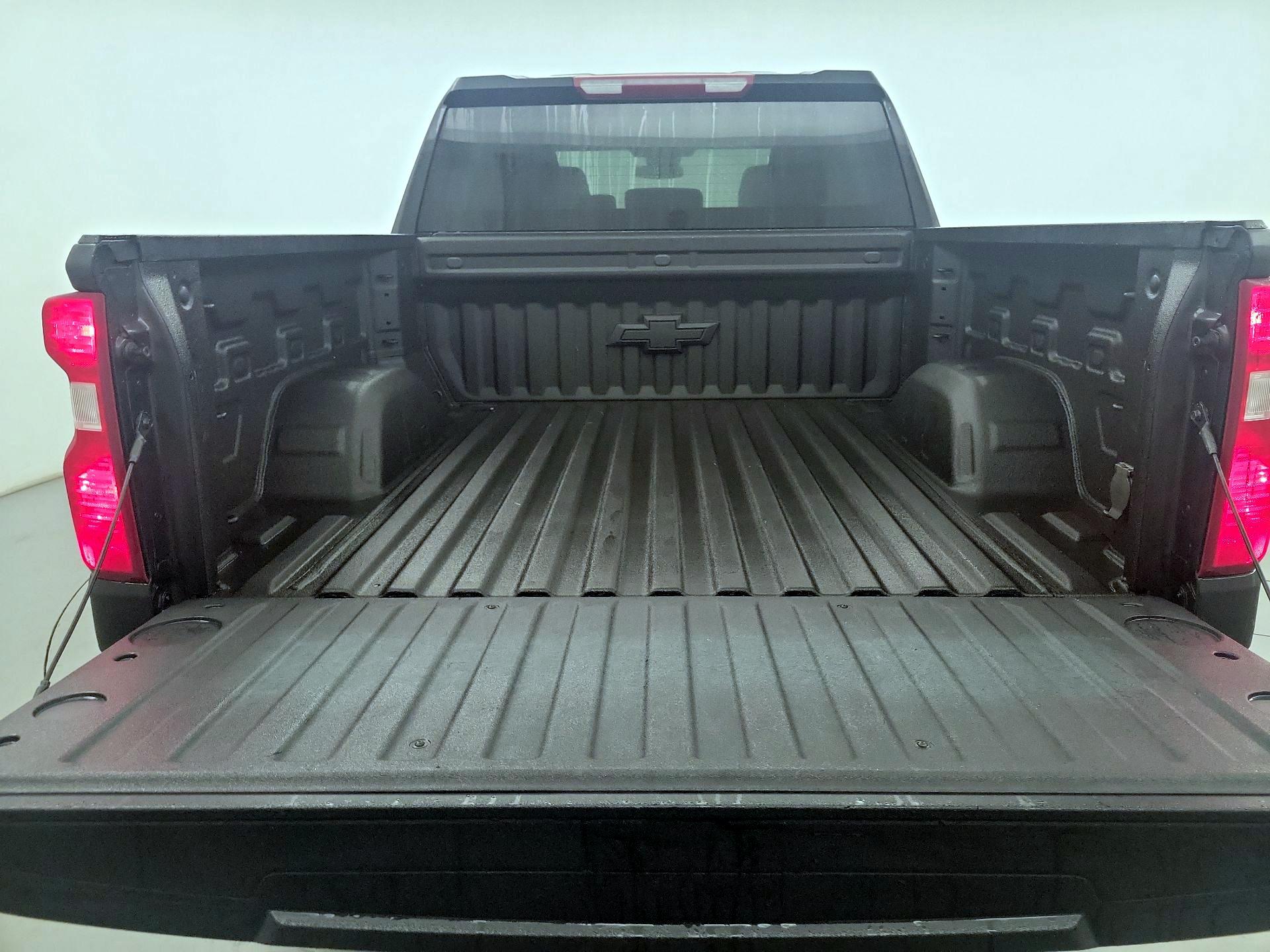 Thumbnail: 2023 Chevrolet Silverado 1500 - 20