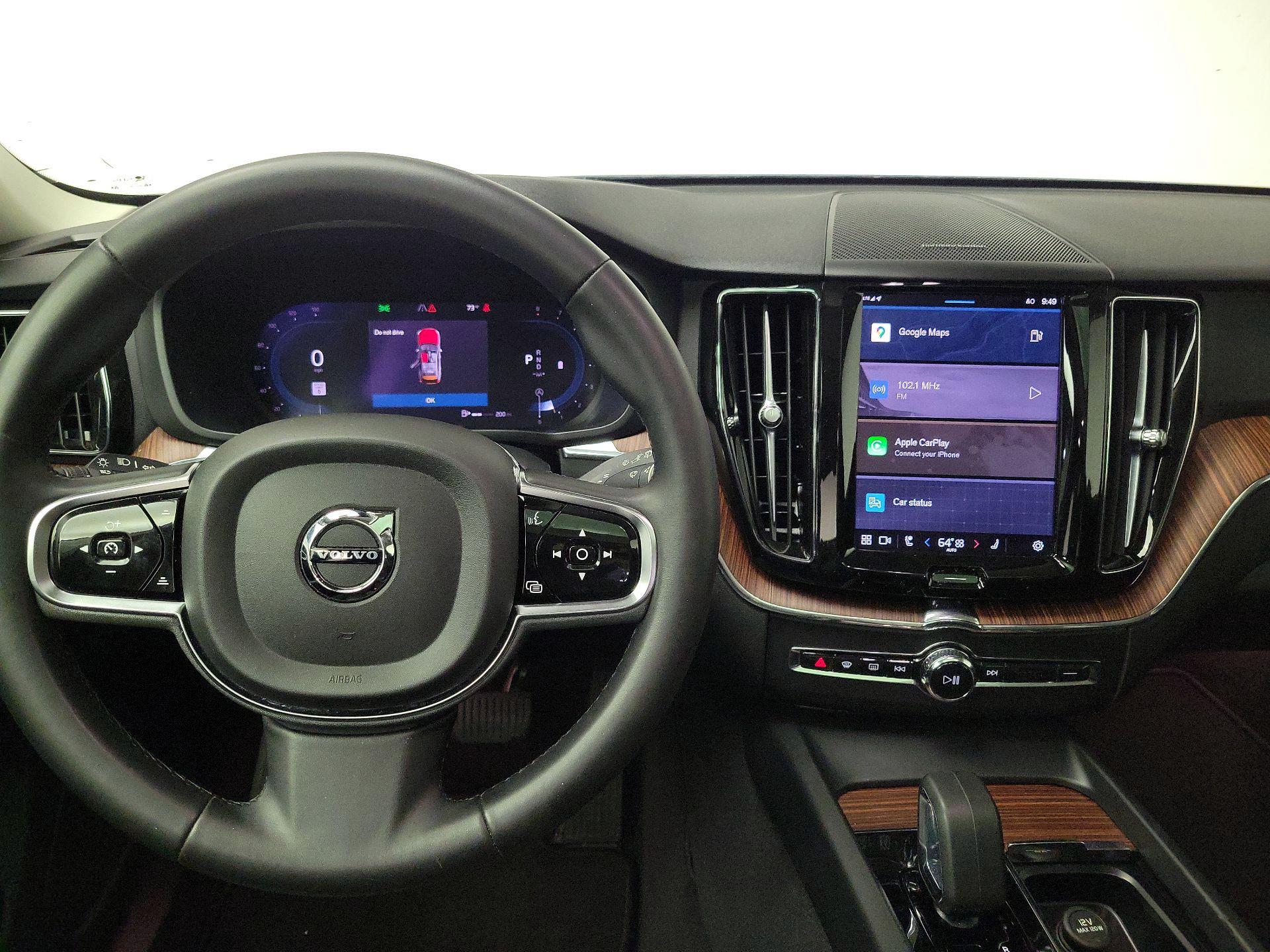 Thumbnail: 2024 Volvo XC60 - 10