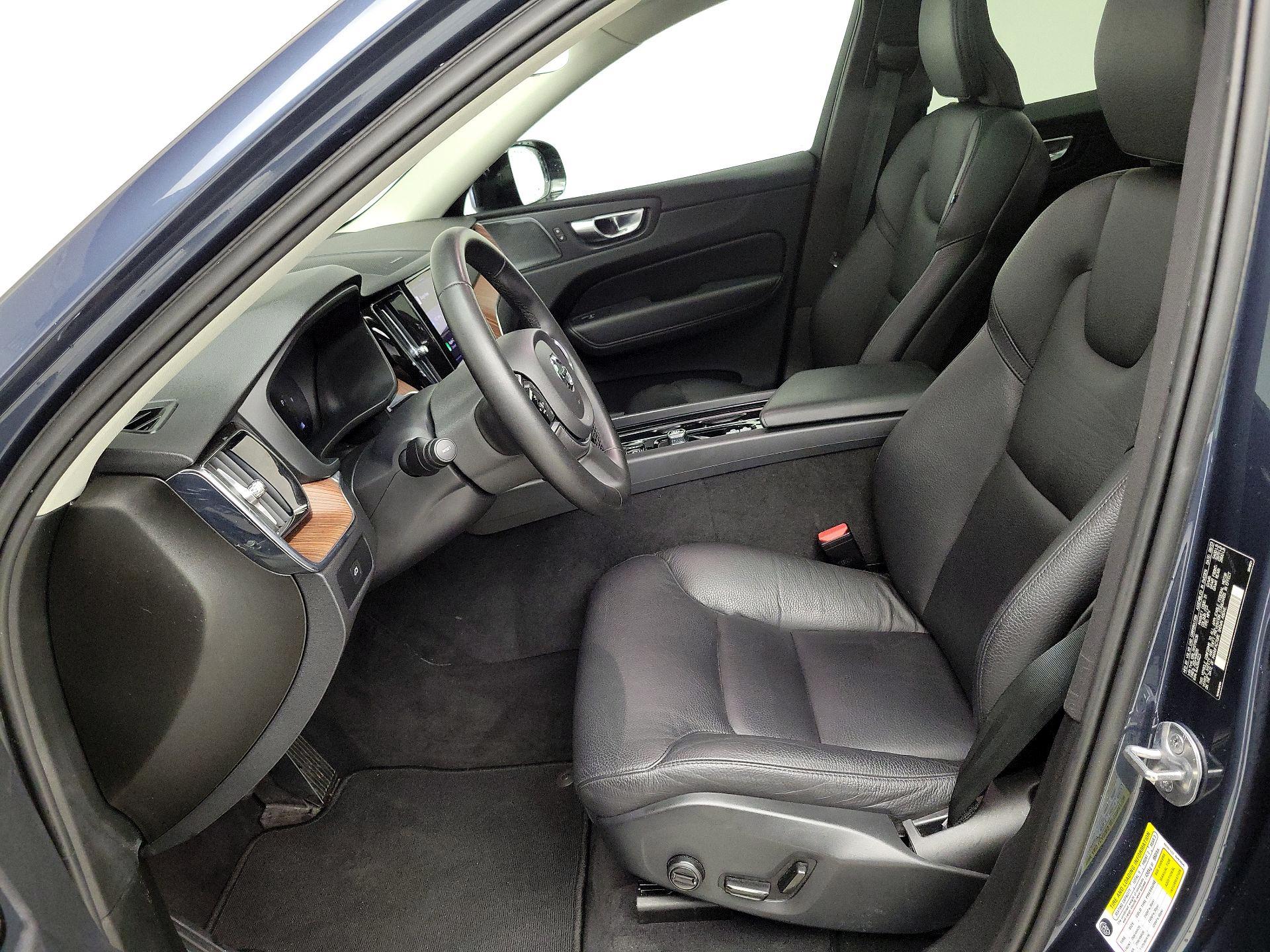 Thumbnail: 2024 Volvo XC60 - 11