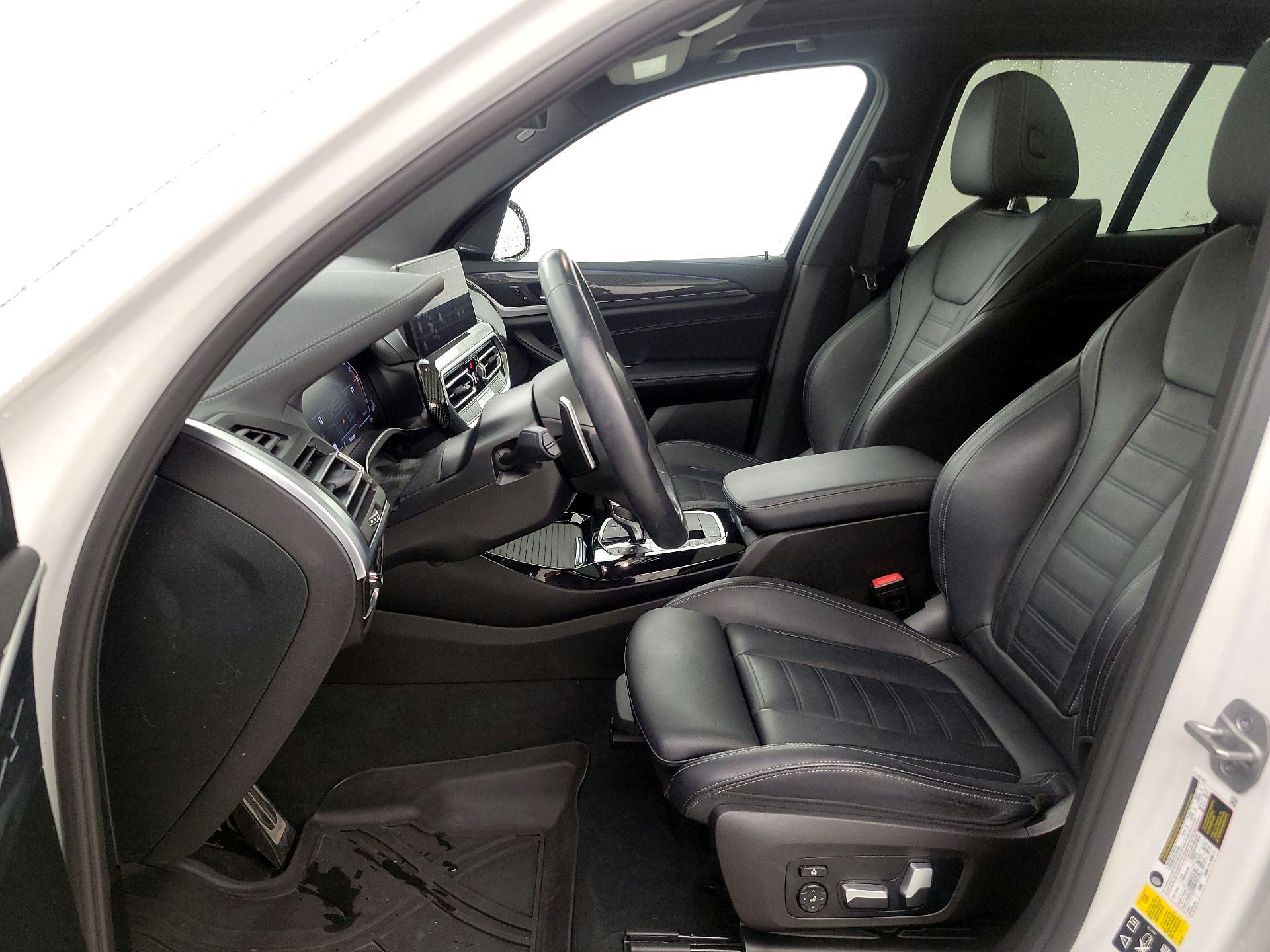 Thumbnail: 2023 BMW X3 - 11