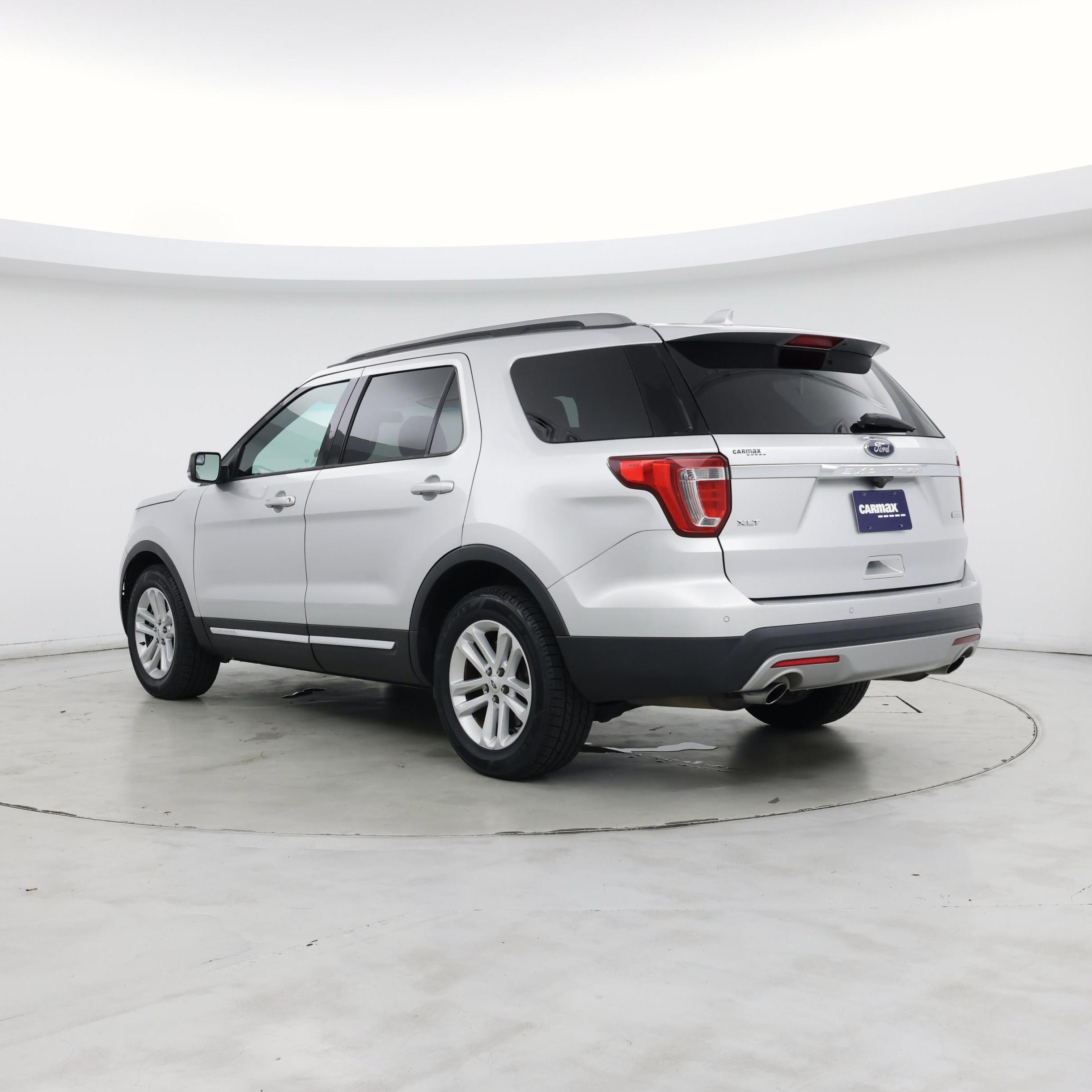 Thumbnail: 2017 Ford Explorer - 2