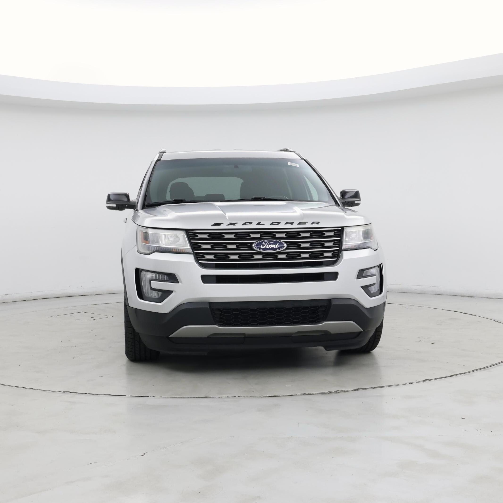 Thumbnail: 2017 Ford Explorer - 5