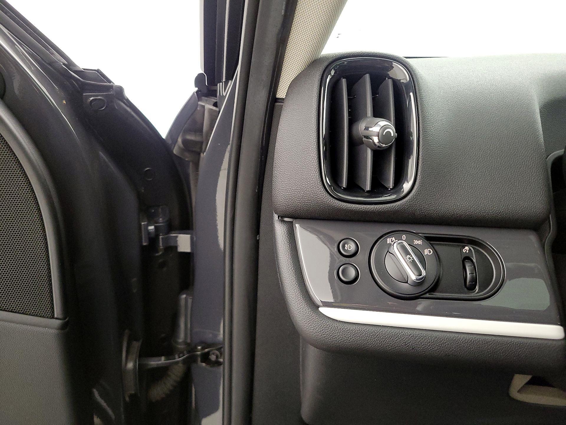 Thumbnail: 2020 MINI Cooper Countryman - 13