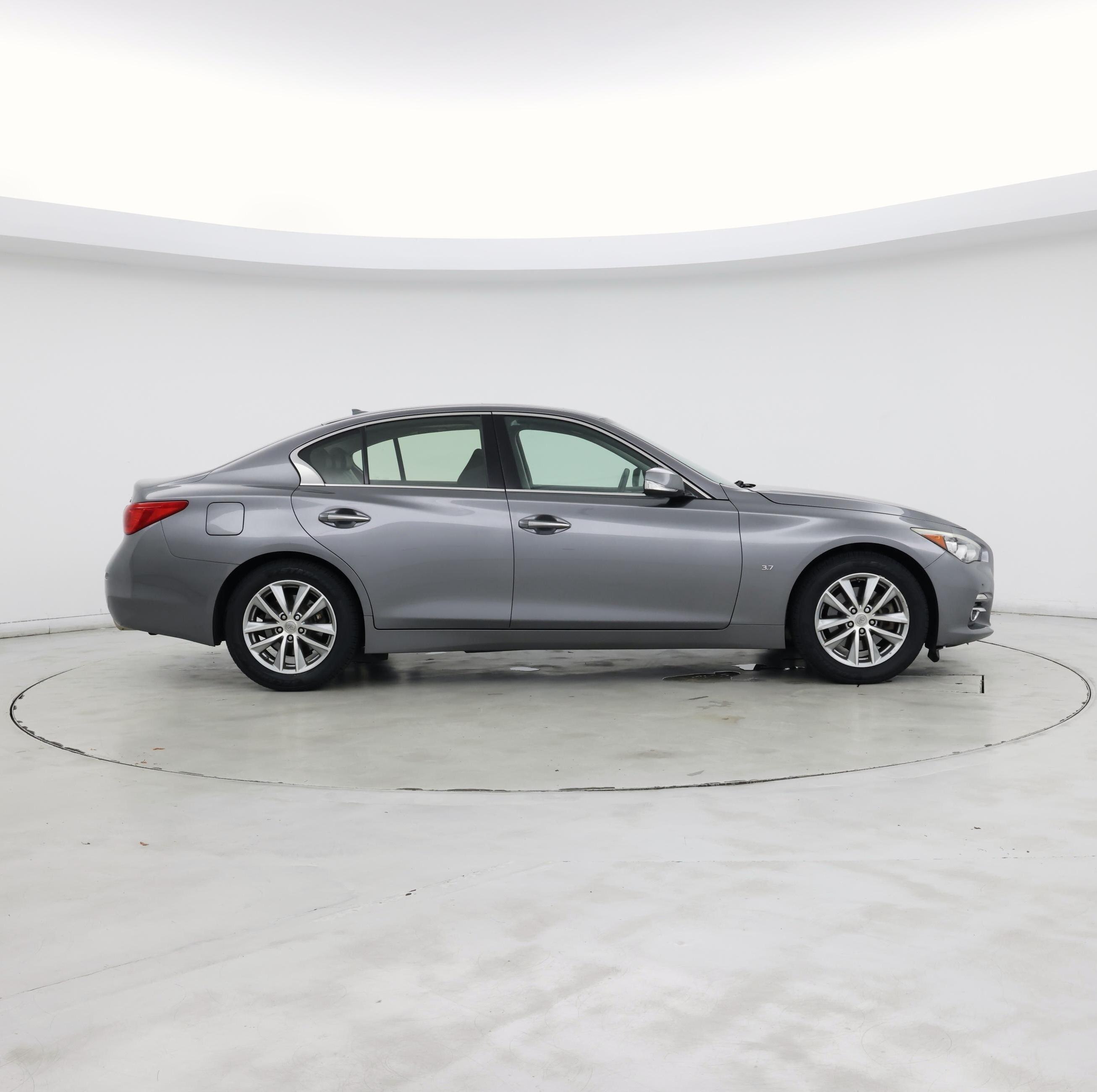 Thumbnail: 2015 INFINITI Q50 - 7