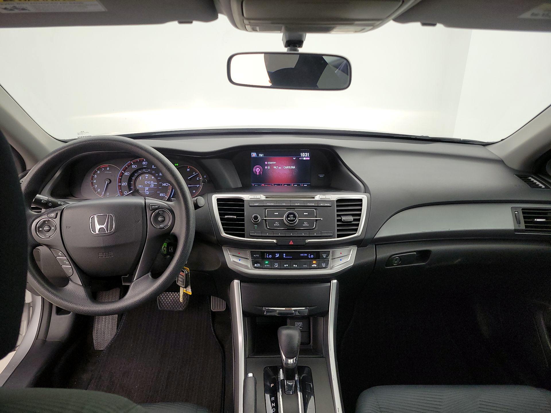 Thumbnail: 2015 Honda Accord - 9