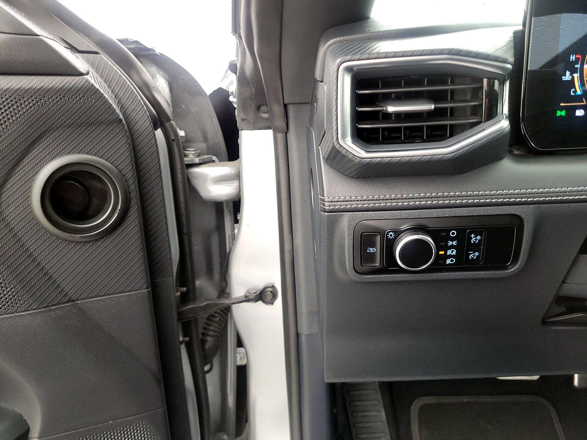 Thumbnail: 2024 Ford Mustang - 13