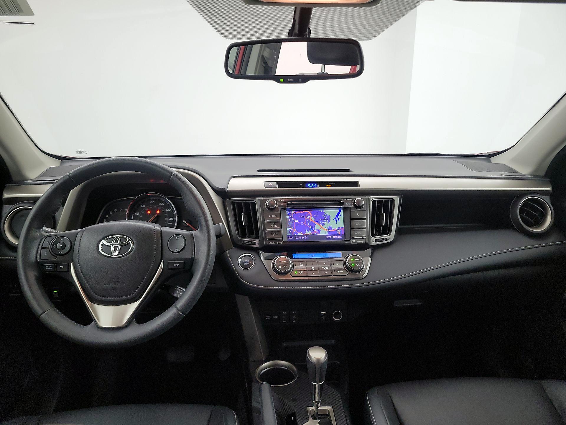 Thumbnail: 2013 Toyota RAV4 - 9