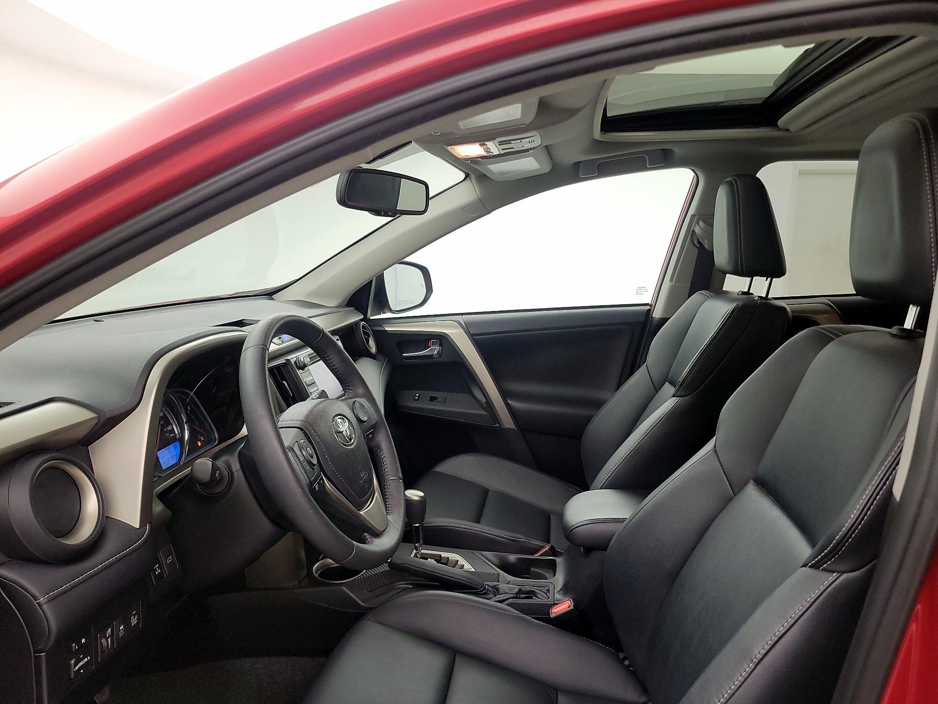 Thumbnail: 2013 Toyota RAV4 - 20