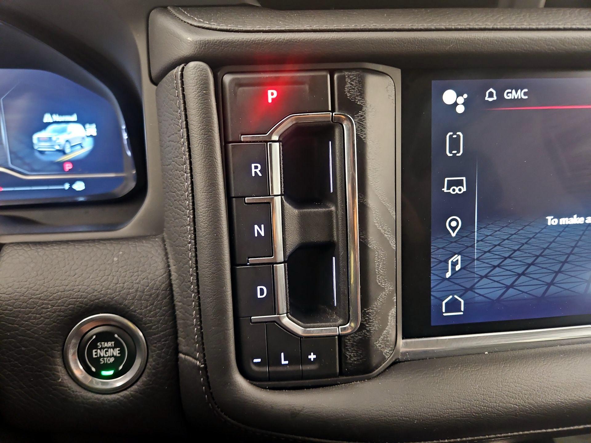 Thumbnail: 2023 GMC Yukon - 17