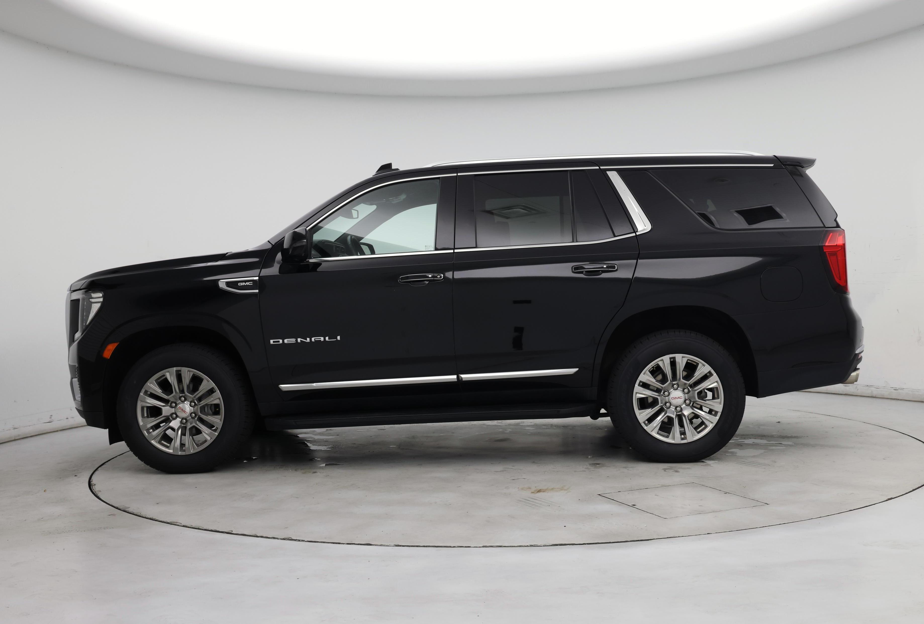 Thumbnail: 2023 GMC Yukon - 3