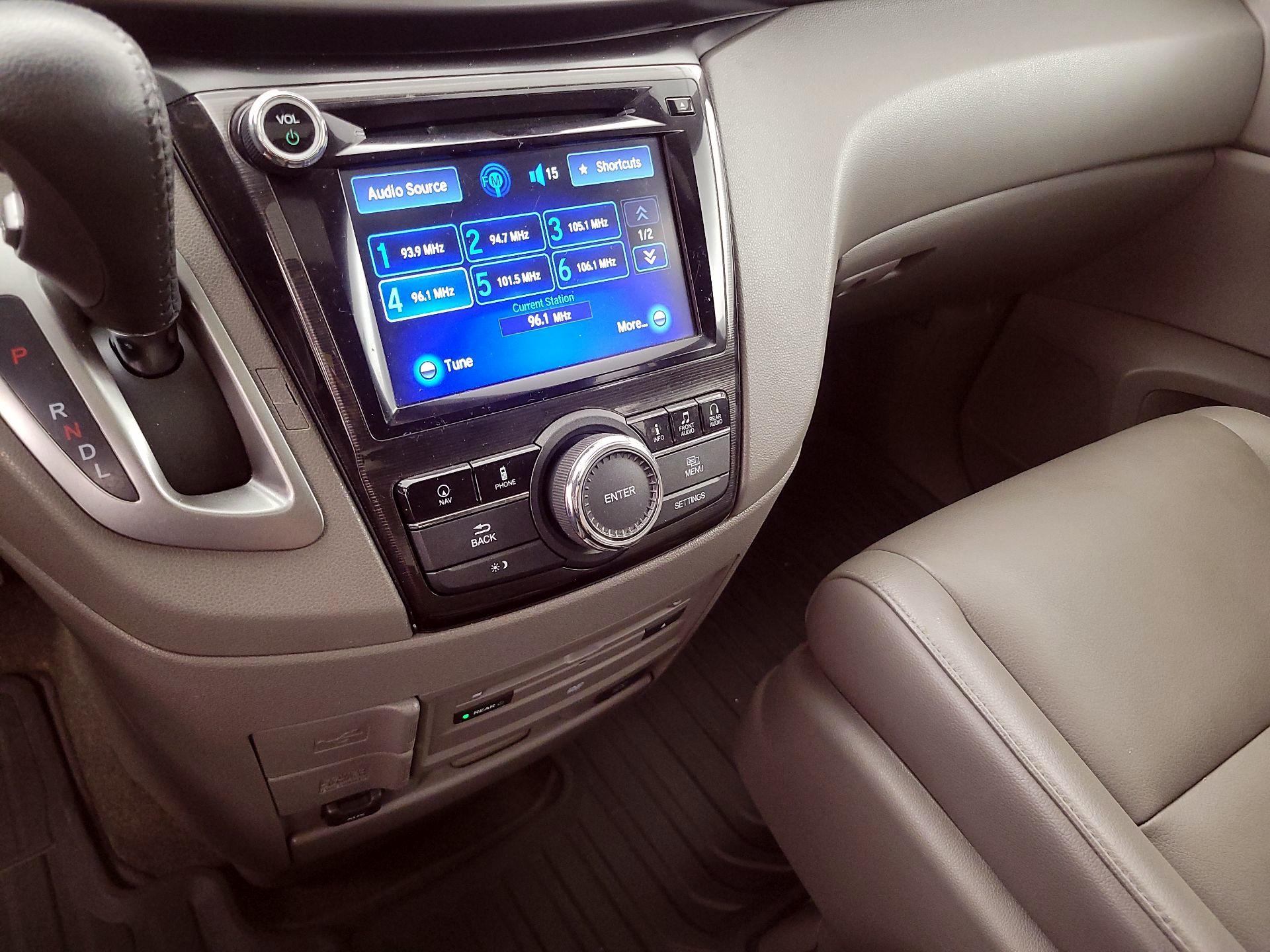 Thumbnail: 2014 Honda Odyssey - 16