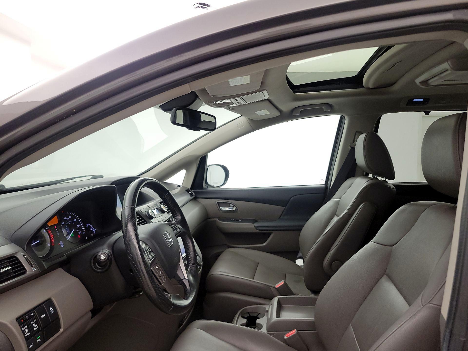 Thumbnail: 2014 Honda Odyssey - 20