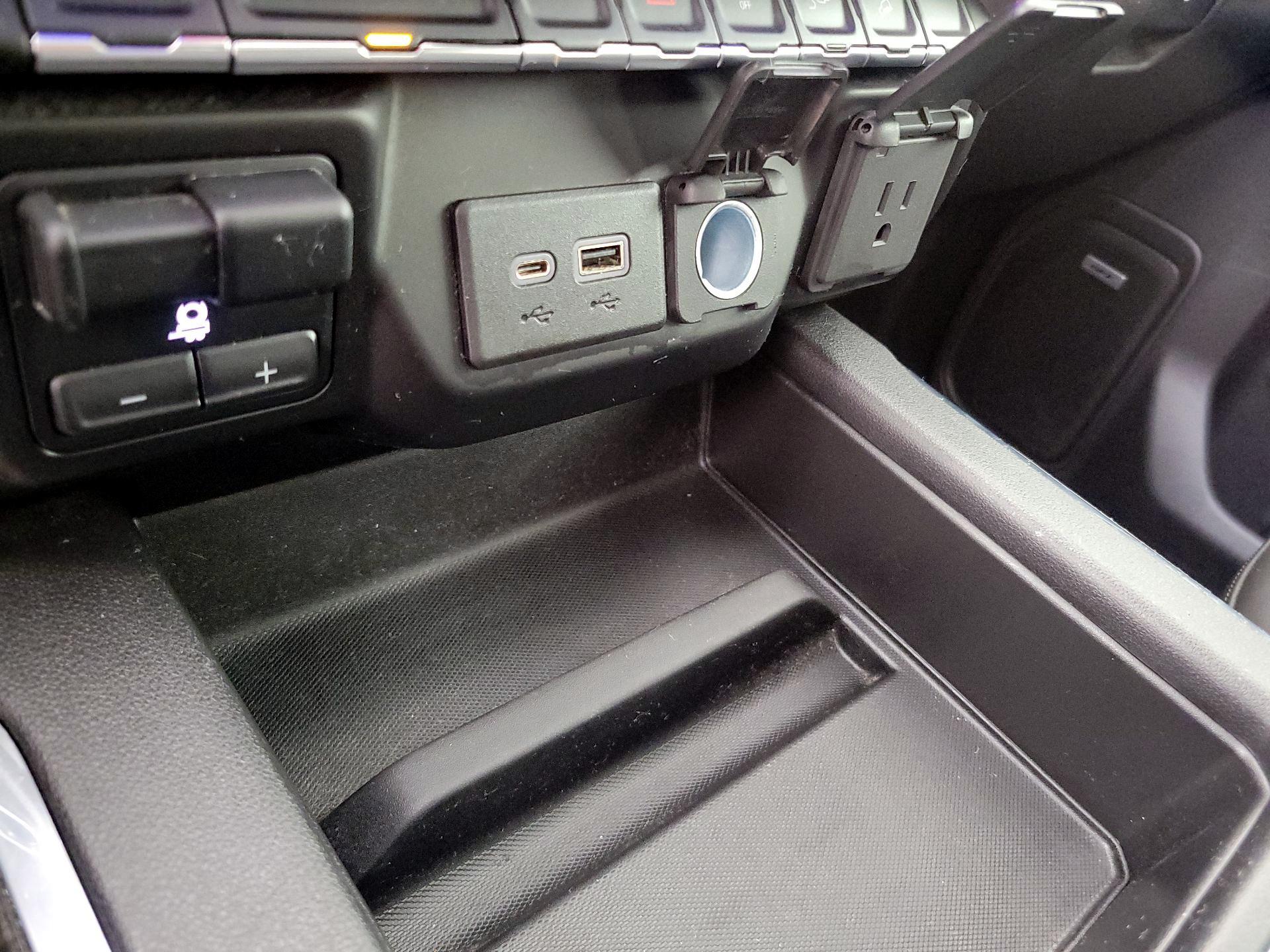 Thumbnail: 2022 Chevrolet Silverado 1500 - 18